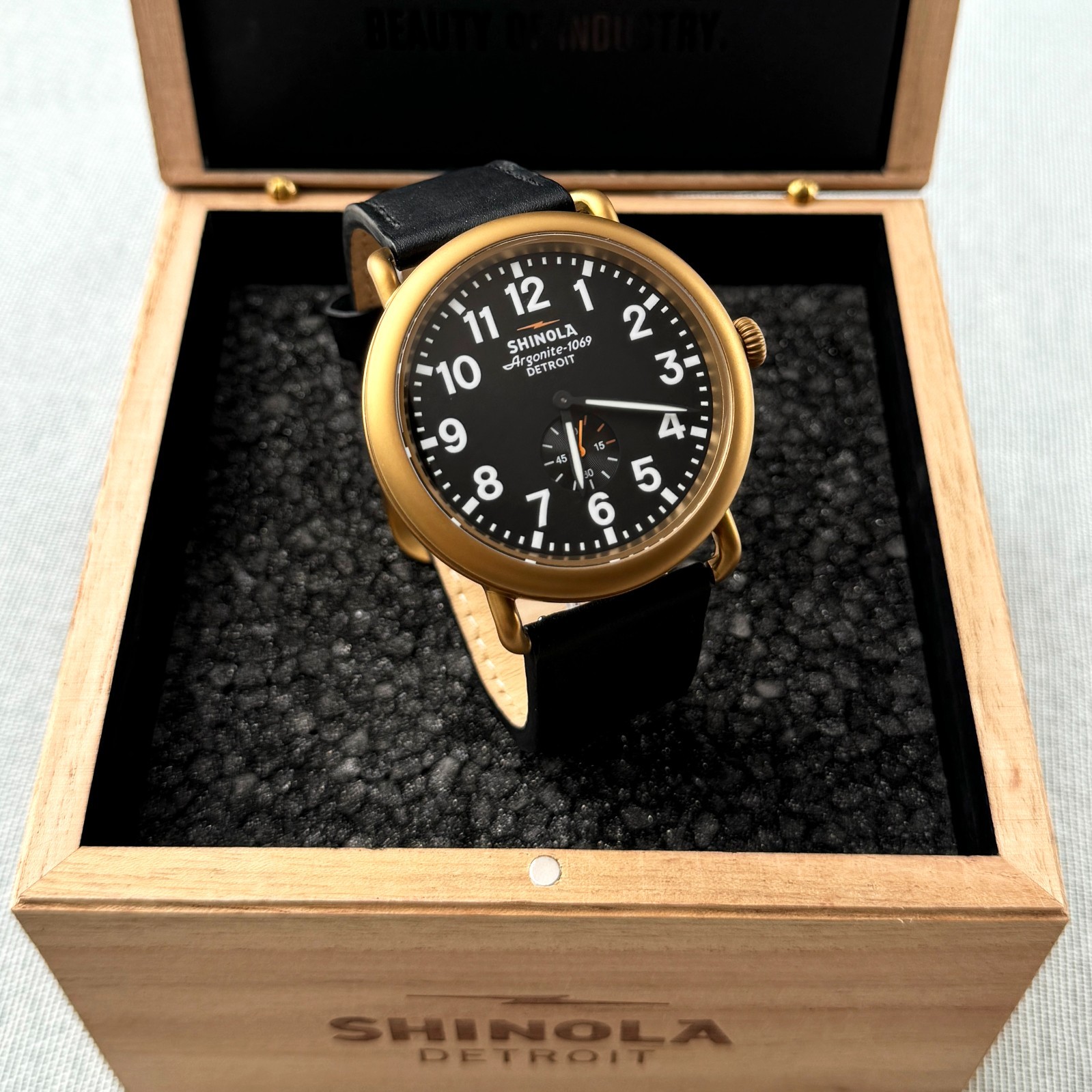 Shinola Runwell Watch 47mm Black Dial Argonite 1069 Men s Watch S0120194492