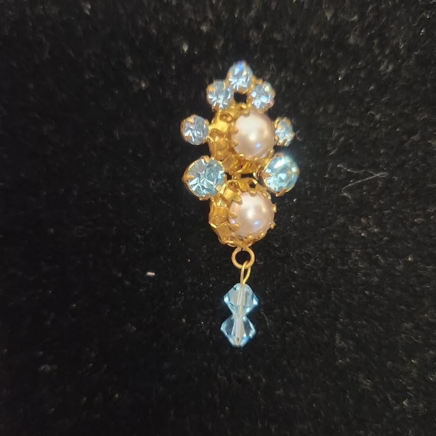 Vintage Signed Austria Blue Rhinestone Brooch – Prong Set Sparkle