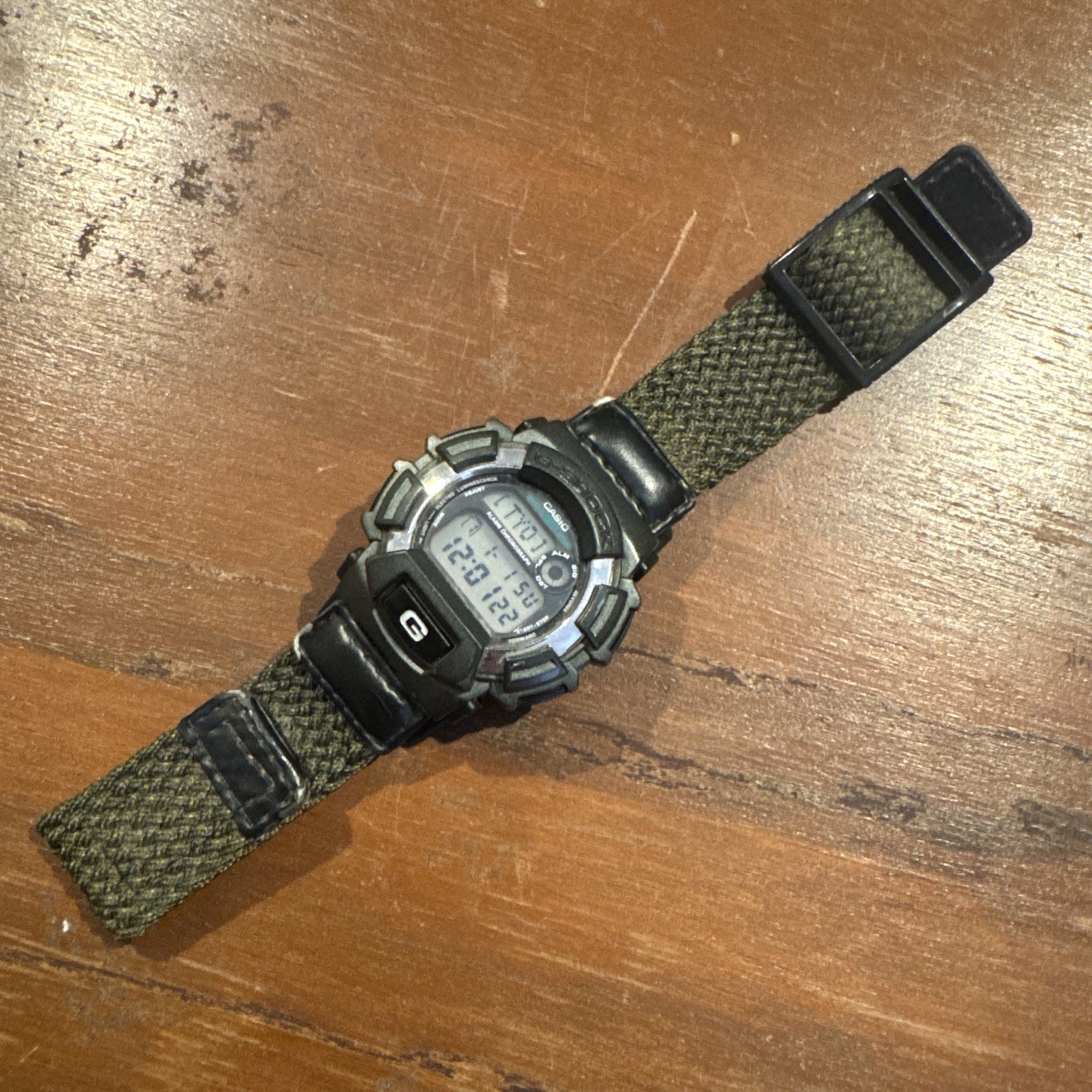 1998 Classic Casio G-SHOCK DW-9500 (2163) Black Watch