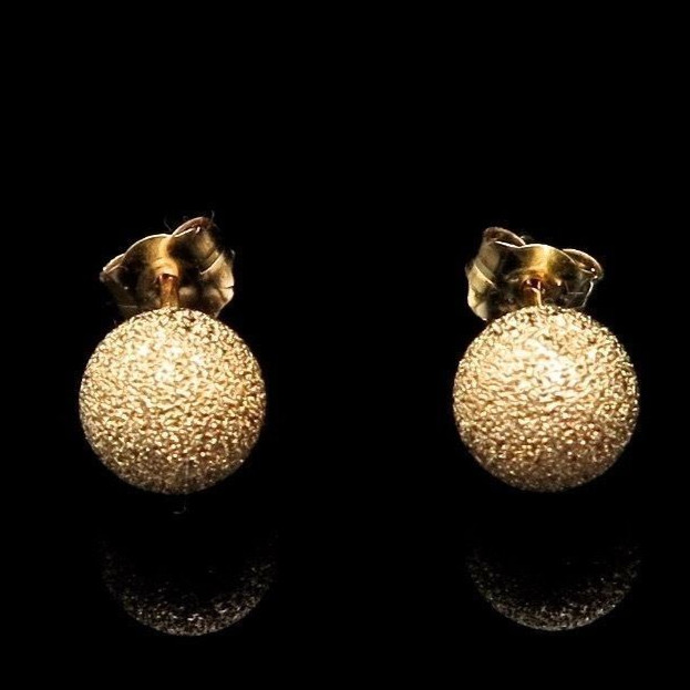14K Yellow Gold 6mm Laser Cut Star Dust Ball Stud Earrings