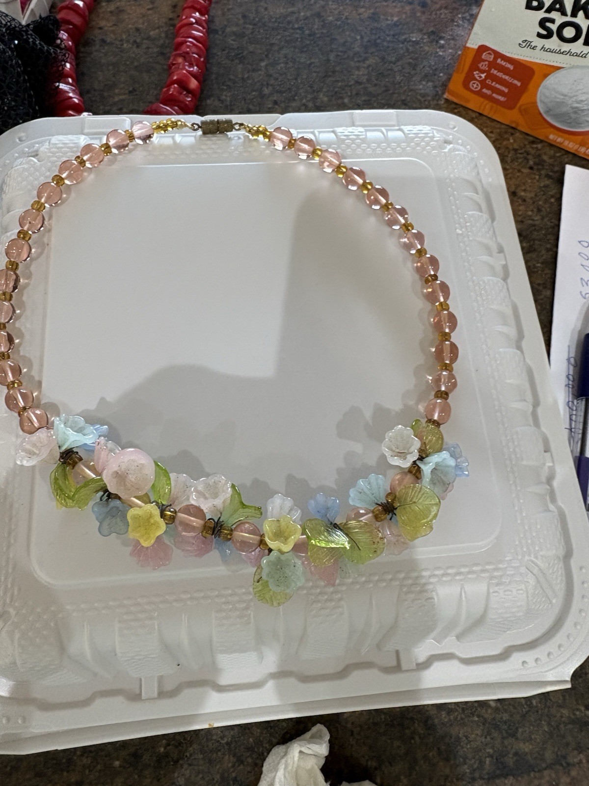 Vintage Italian Venitian Flower Necklace Pink Color