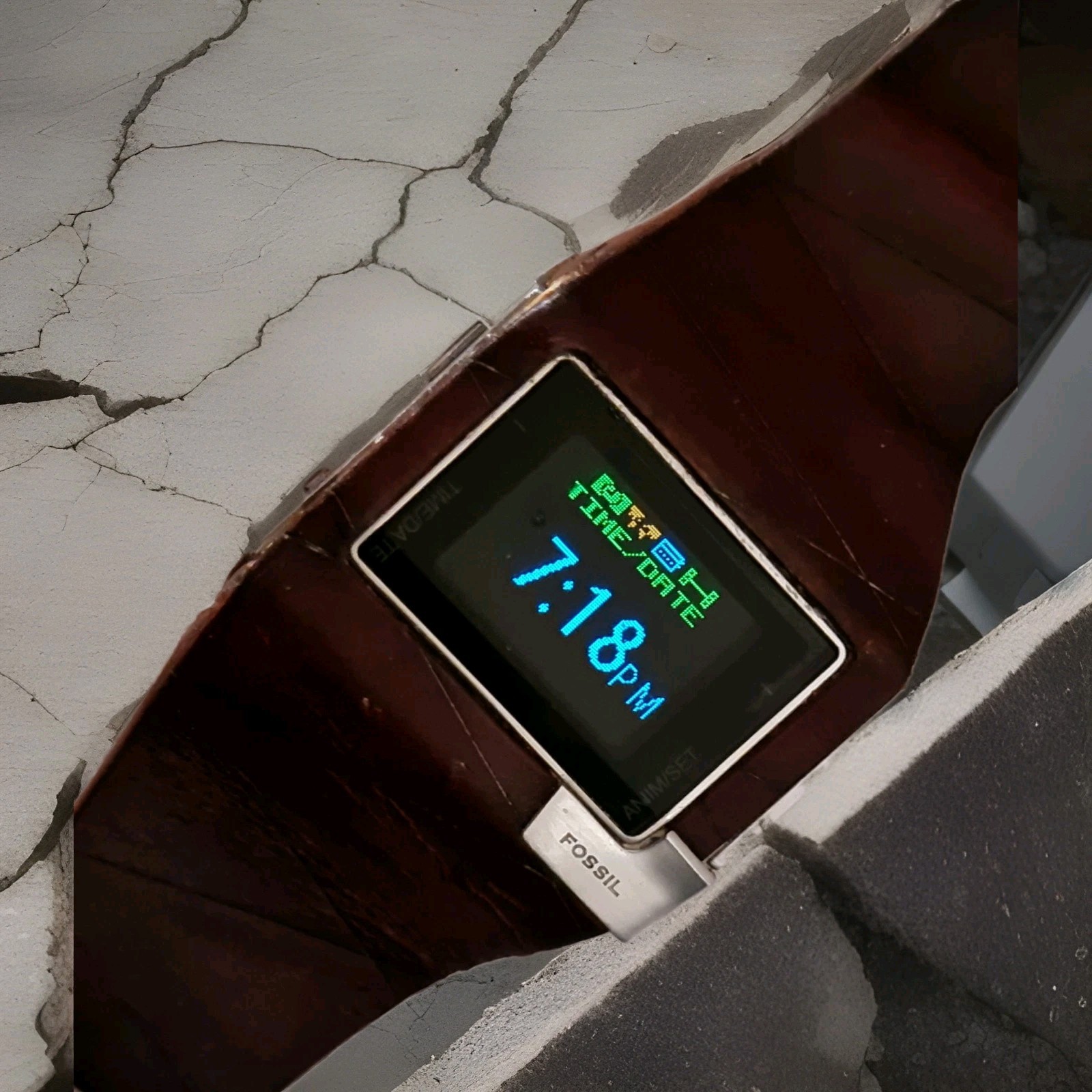 VINTAGE 1980/90 Quartz FOSSIL OLED 2002
