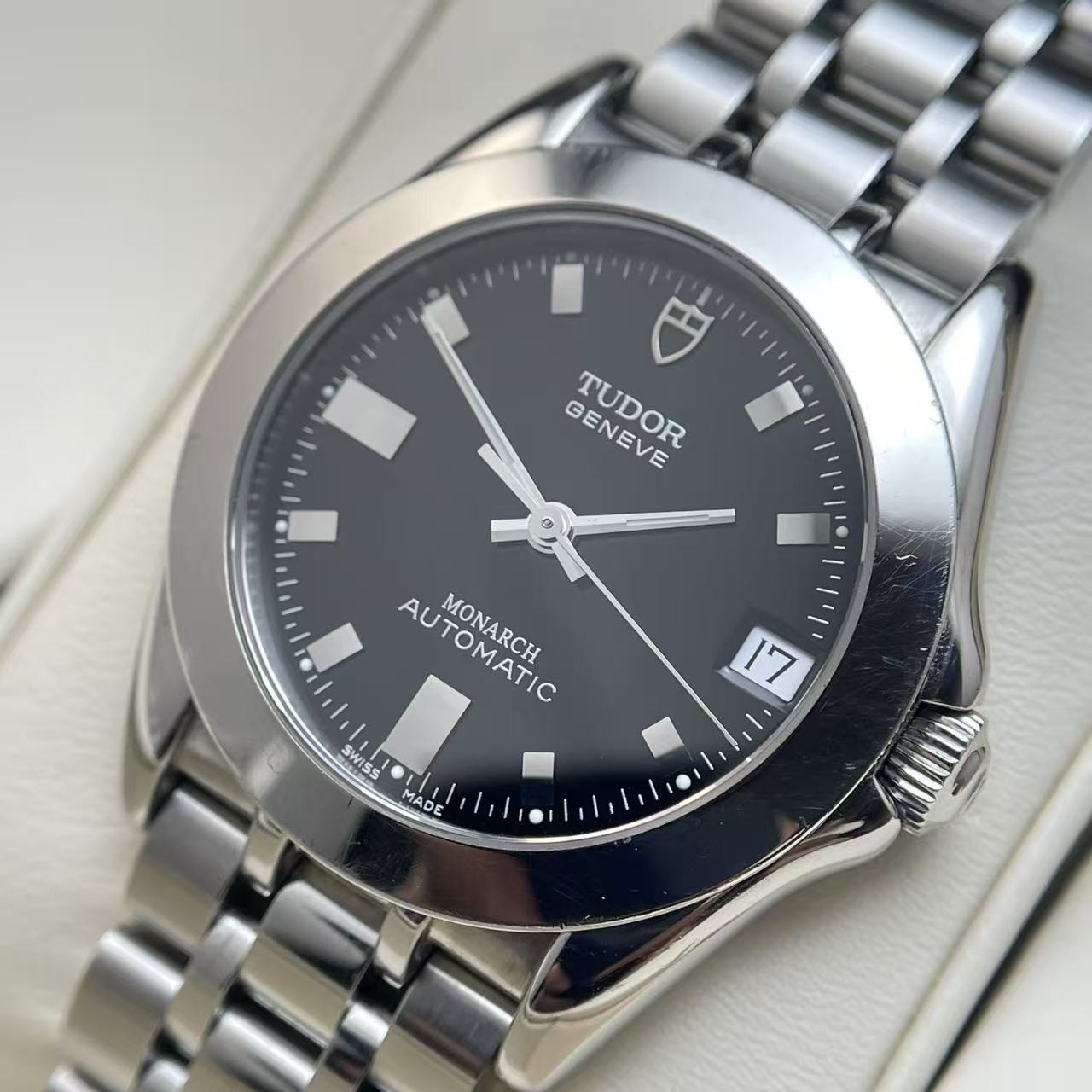 Tudor Black Dial Monarch 38700 Men’s Watch Automatic 33mm Date Silver pointer