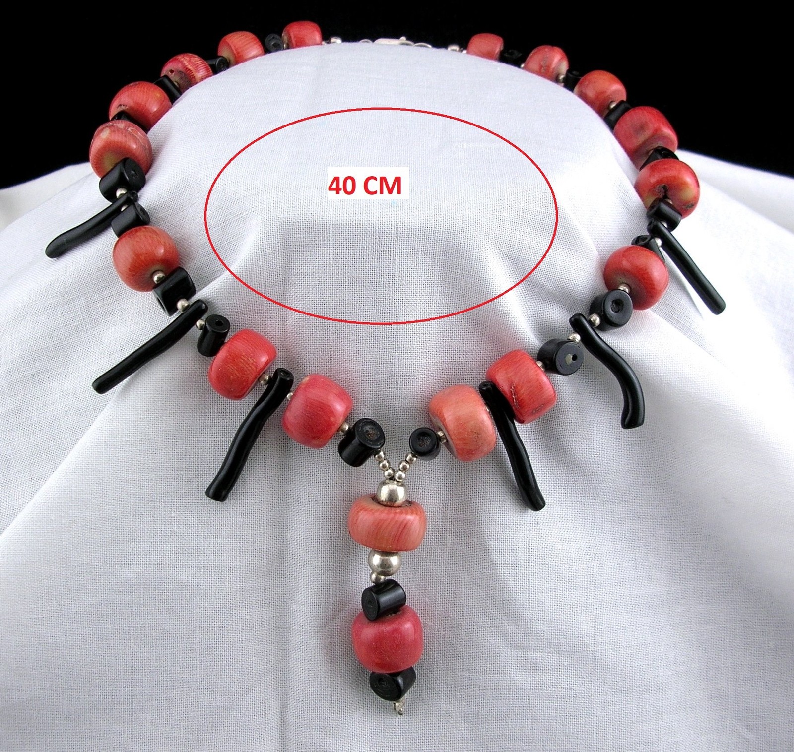 VINTAGE RED AND BLACK CORAL SILVER NECKLACE AND EARRINGS