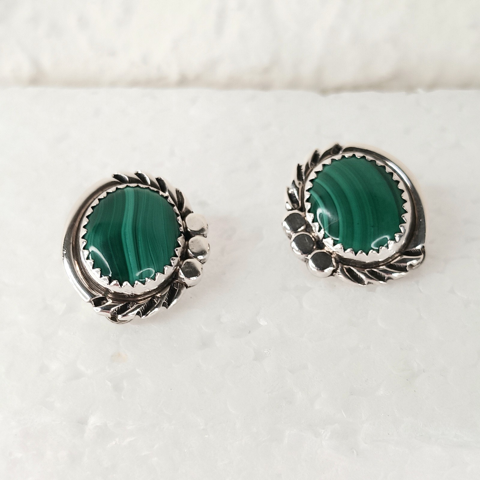 Earrings Clip Vintage Mexico 925 Sterling Malachite Scroll Work Classic Timeless