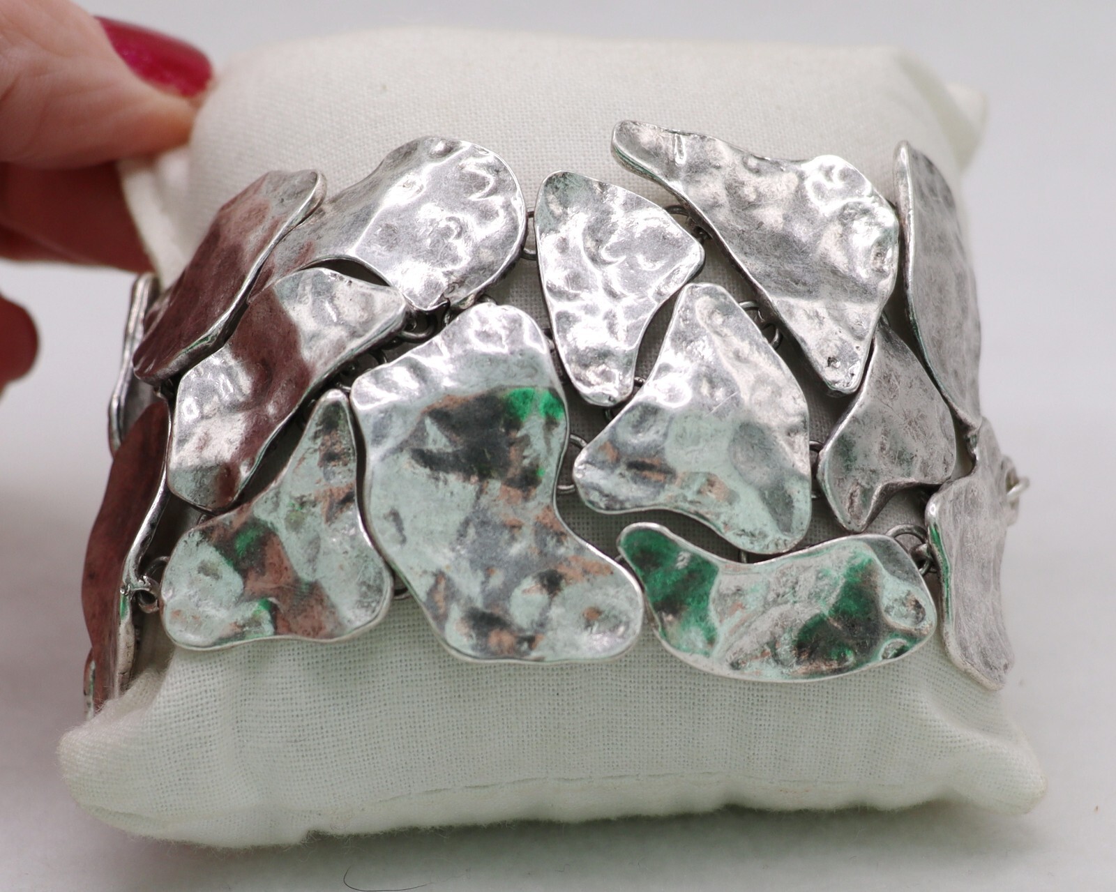 Karine Sultan 2″ Wide Hammered Silver Plated Bracelet 7 3/4-8″ 3/4″ ~ NEW