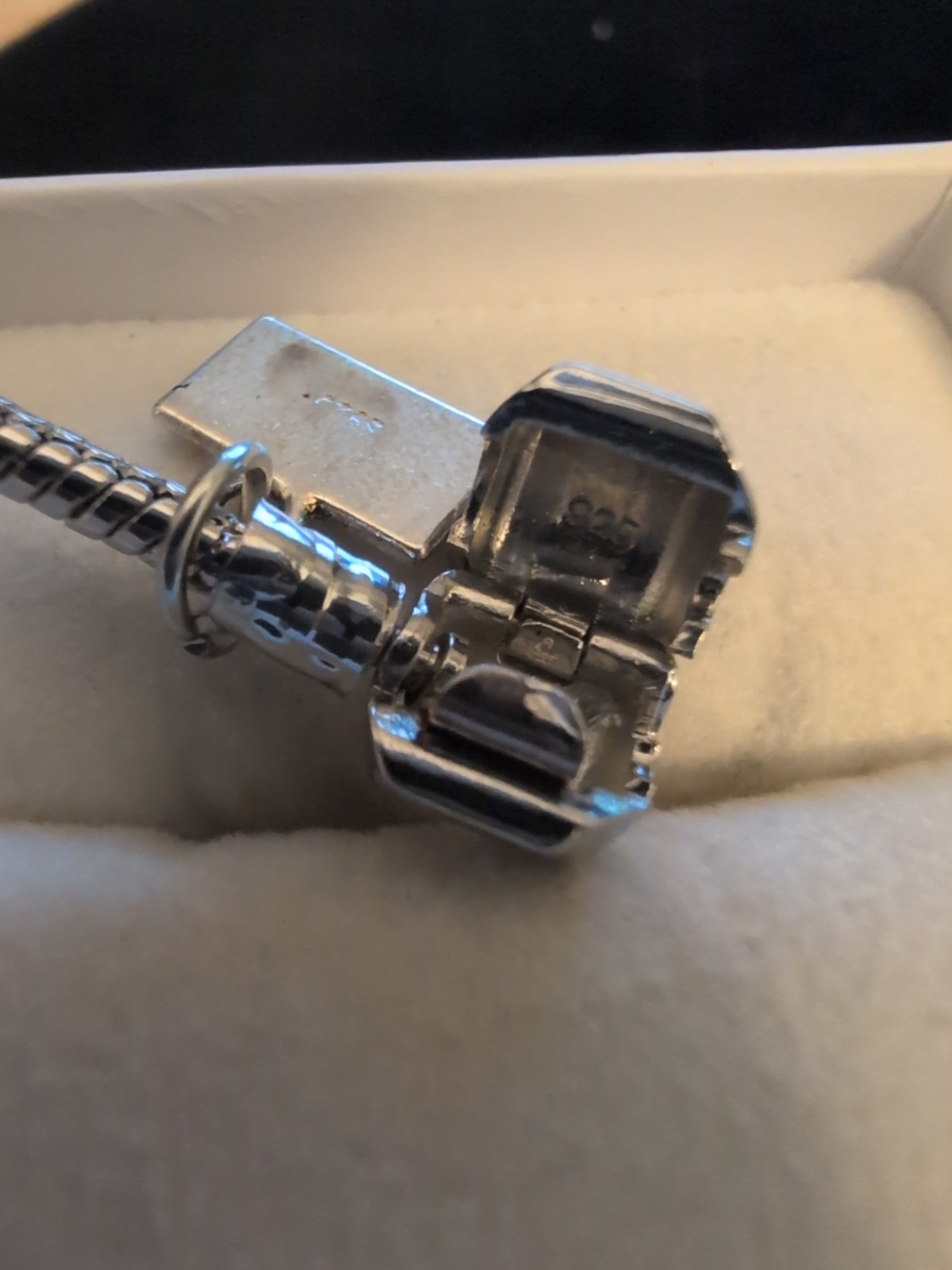 Starling Silver 925 Thick Heavy Charm Bracelet 11.5G With A 925 Wish Charm 7 In