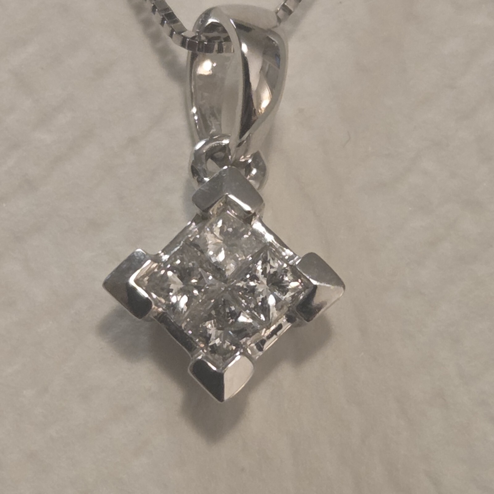 14K White Gold Natural 4×0.20ct Princess Diamond Square Pendant on 18″ Box Chain