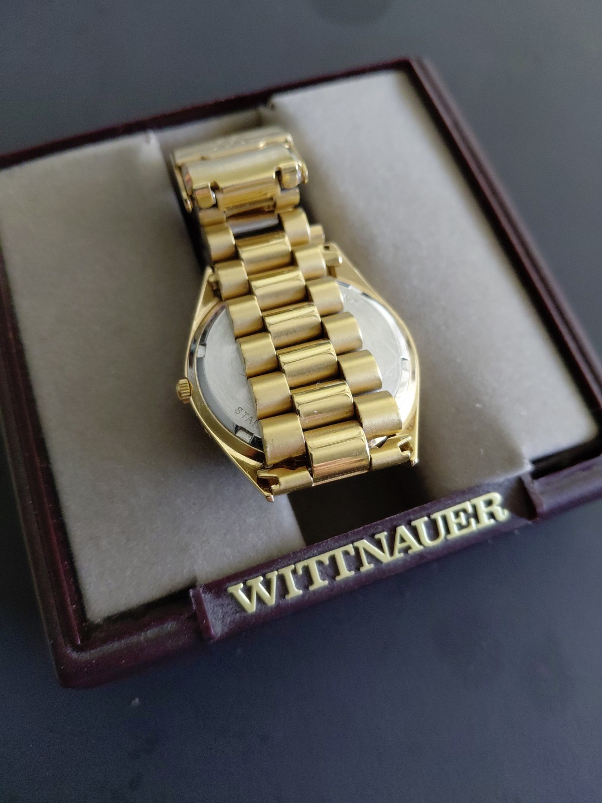 Vintage Wittnauer Swiss Crystal Indice Day Date Quartz Watch – New Battery