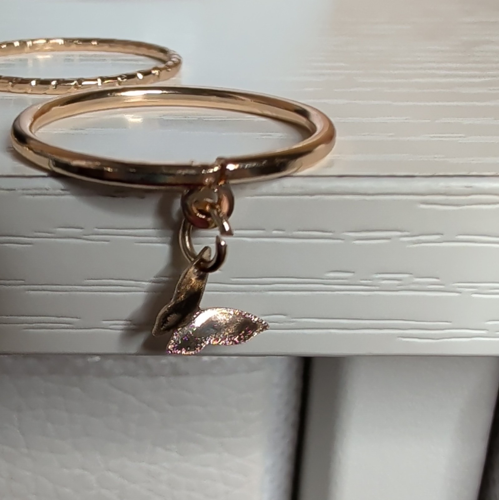 3-Piece Gold Tone Metal Stackable Band Ring Set Size 7.75 w/ Leaf Charm