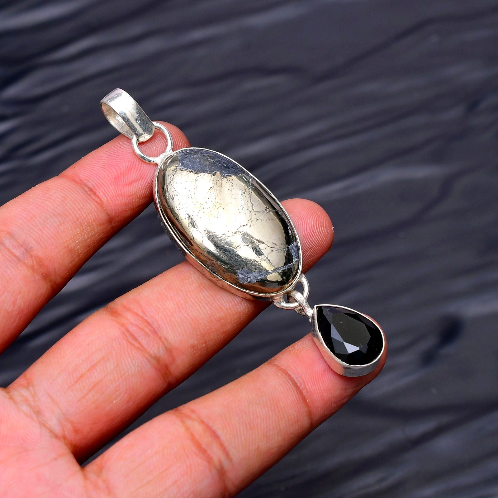 Golden Apatite Gemstone 925 Sterling Silver Handmade Pendant Approx -2.75″