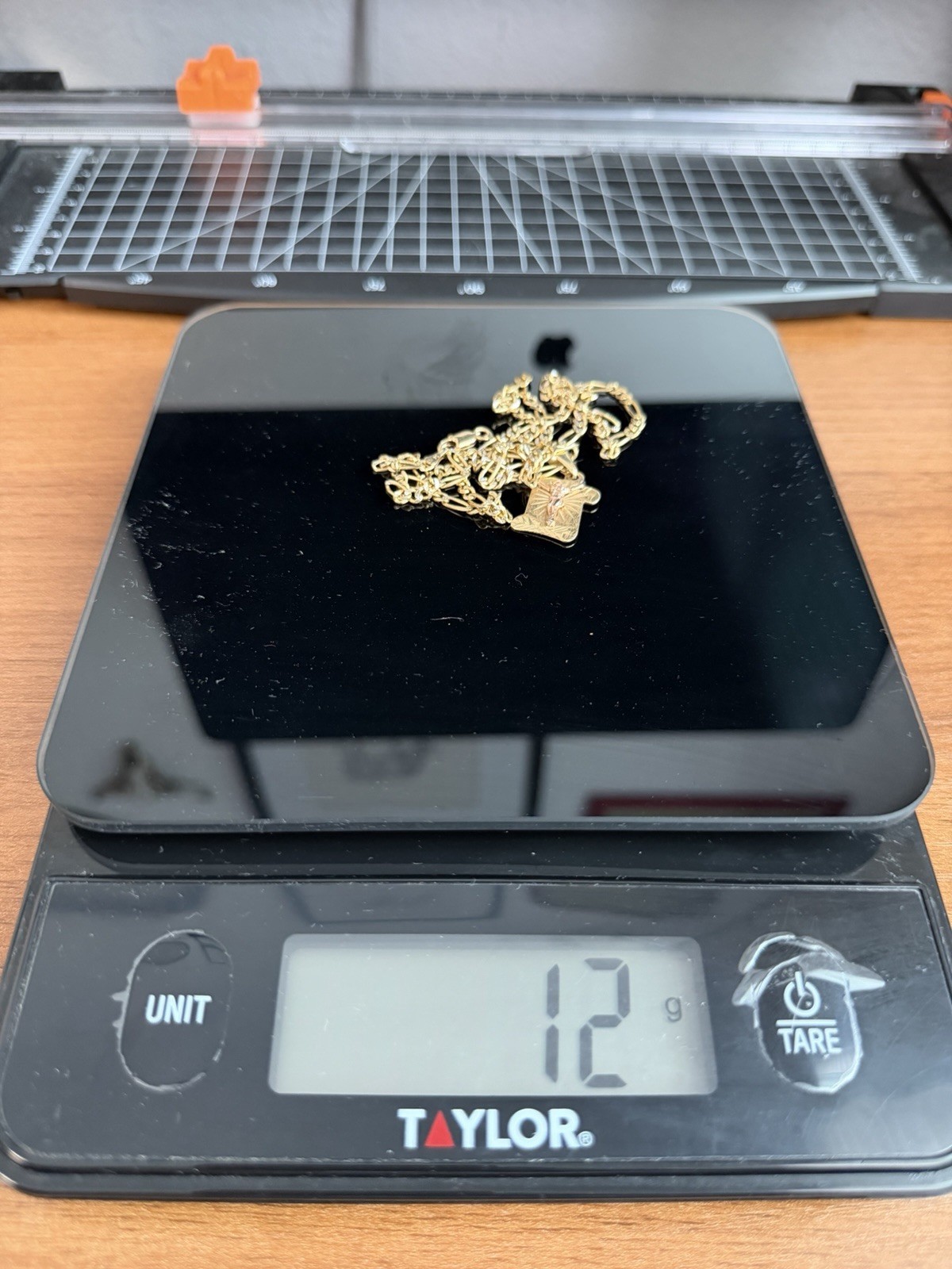 14k Gold Chain And Pendant-12g- EXCELLENT Condition