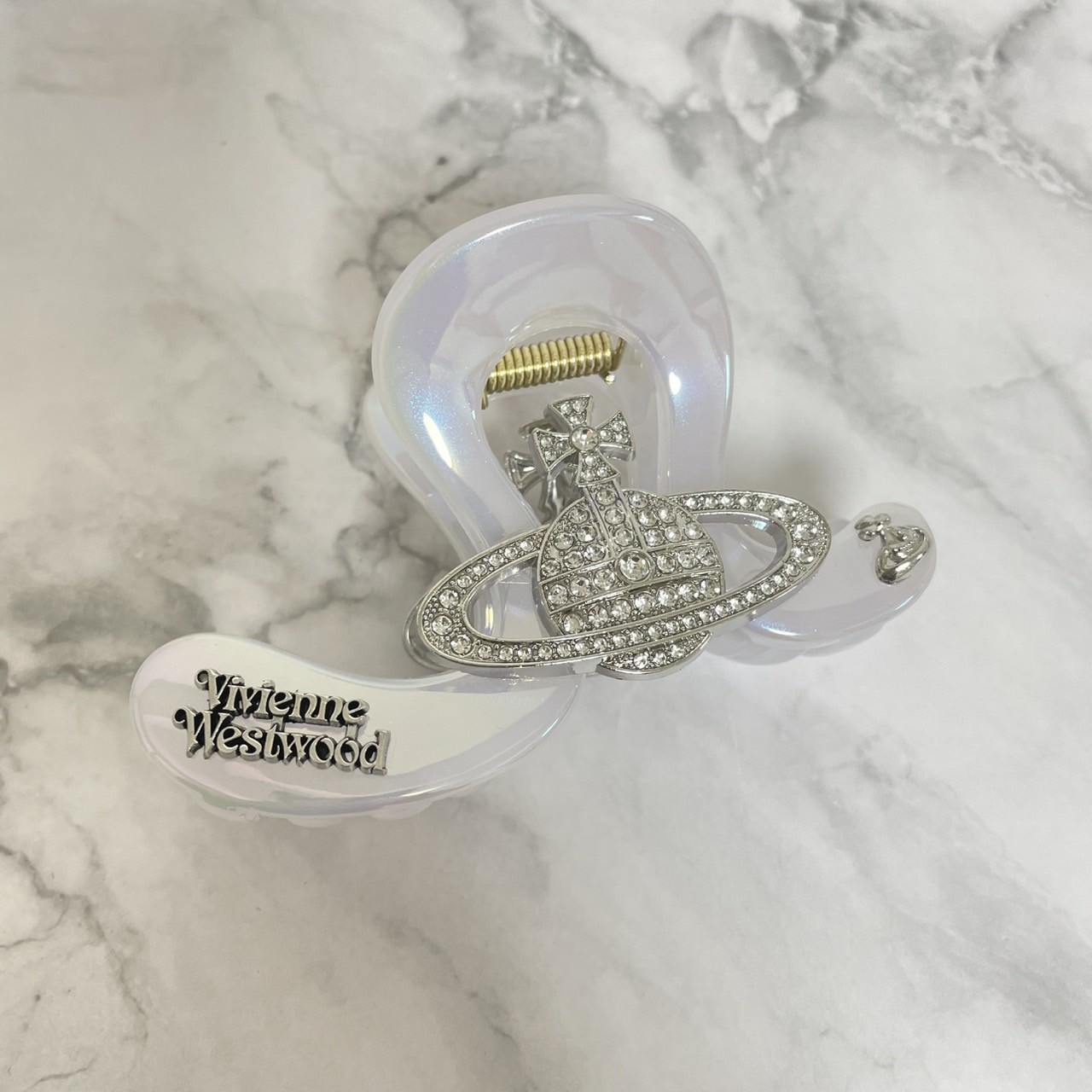 Vivienne Westwood Hair Clip Orb 11 x 6.5 x 3.6cm Plastic White Silver