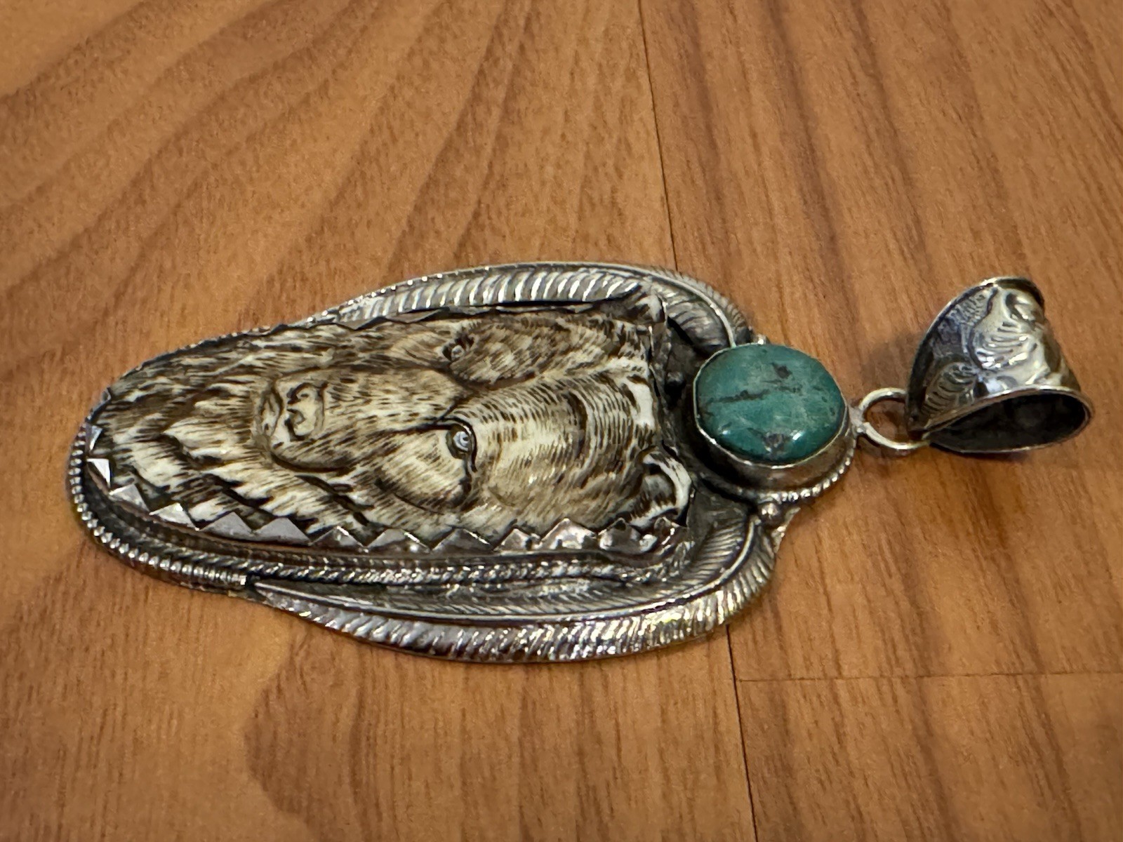 Hand Carved & Handmade Large Bone Pendant,Bear Face Art,Turquoise & Silver 58 gr