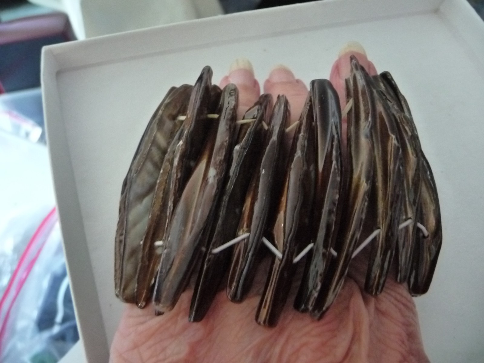 2 1/2” WIDE STRETCH BROWN MOP PICKET FENCE BRACELET #25/29