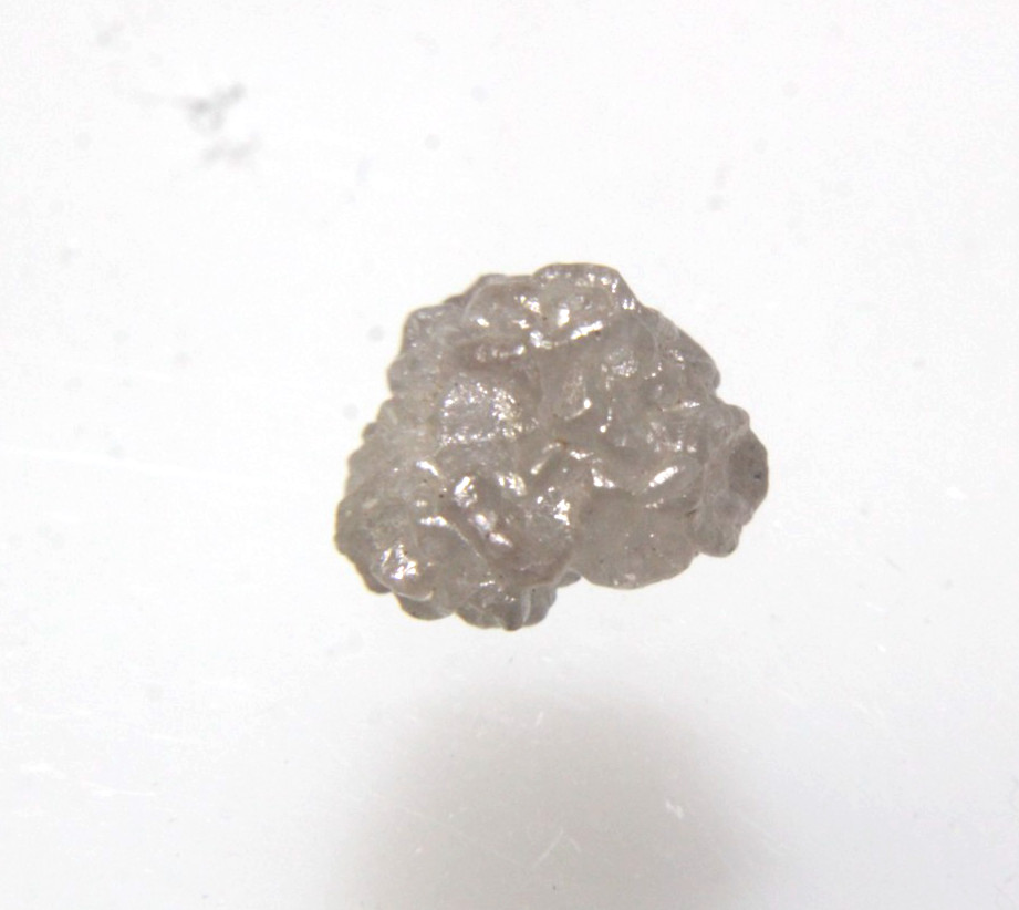 1.67 CTS RAW UNCUT NATURAL GRAY COLOR ROUGH DIAMOND PIECE 7.91×6.49×5.46 MM