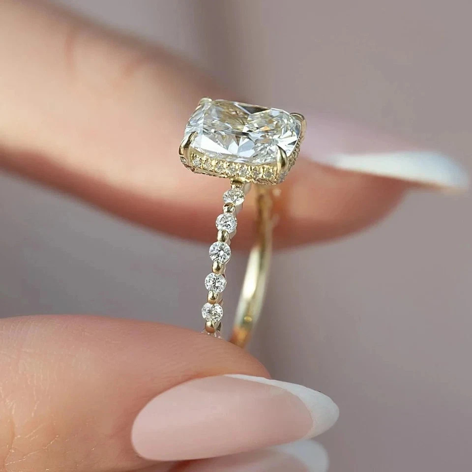 IGI 2.50 Ct Cushion F/VS1 Lab Grown Diamond Women Wedding Ring 14K Yellow Gold