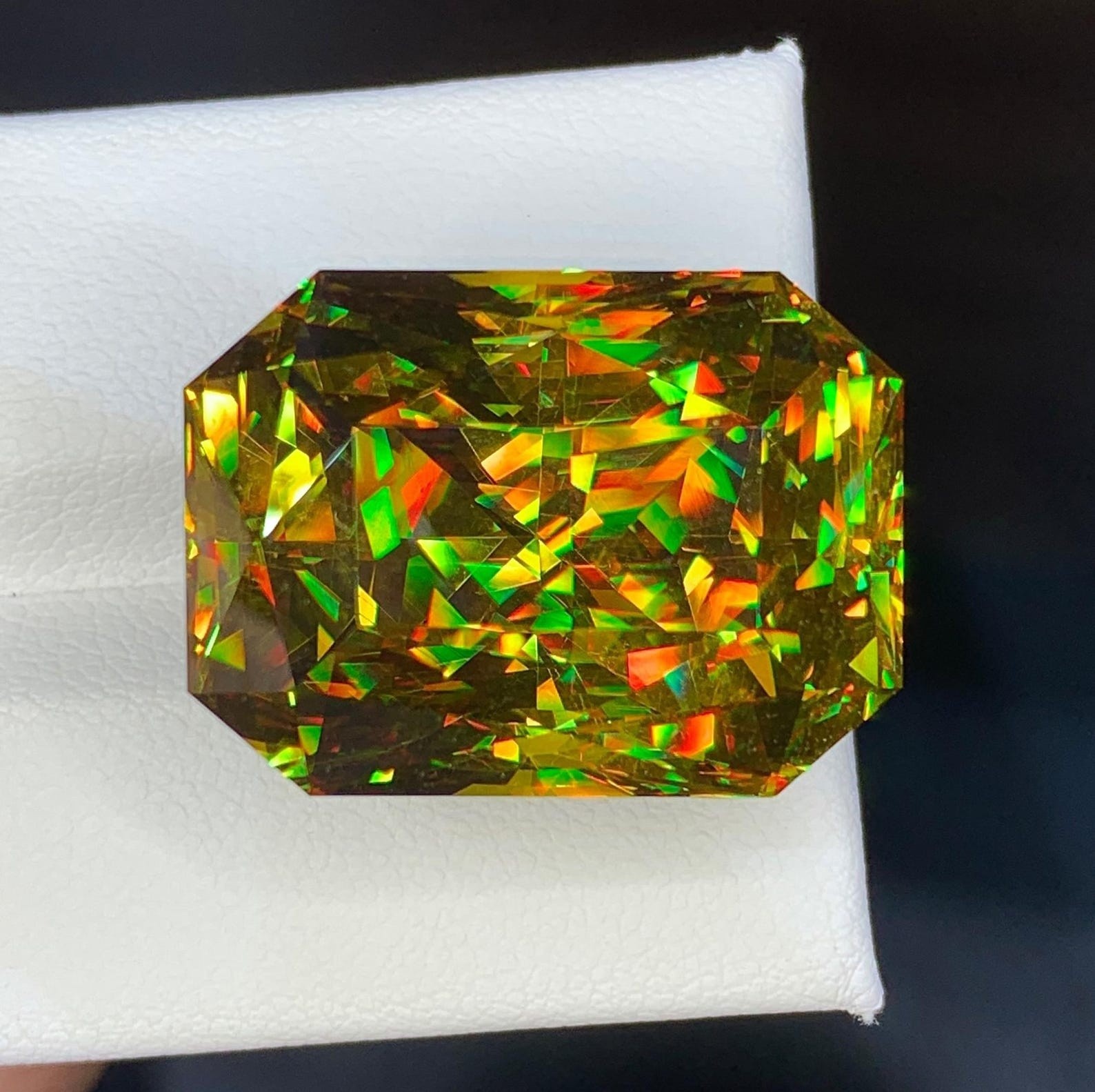 5 Ct Natural Full Fire Sphene Titanite Radiant Cut Loose Gemstone Jewelry