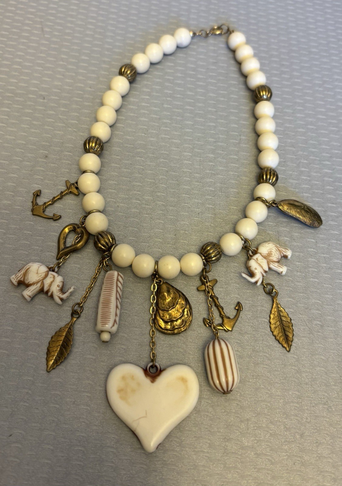 70s Vintage Plastic Faux Ivory Bead Charm Choker Necklace Heart Elephant 14”
