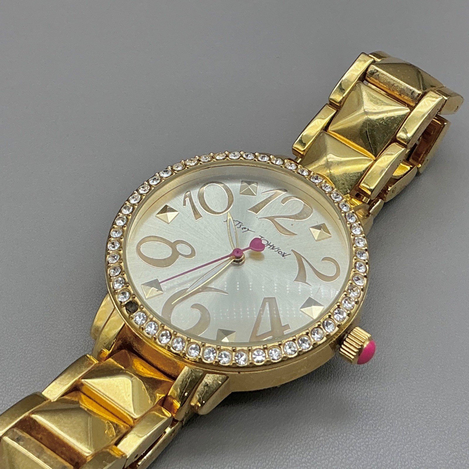 Betsey Johnson Watch Women Gold Tone Crystal Studded Pyramid Link NEW BATTERY