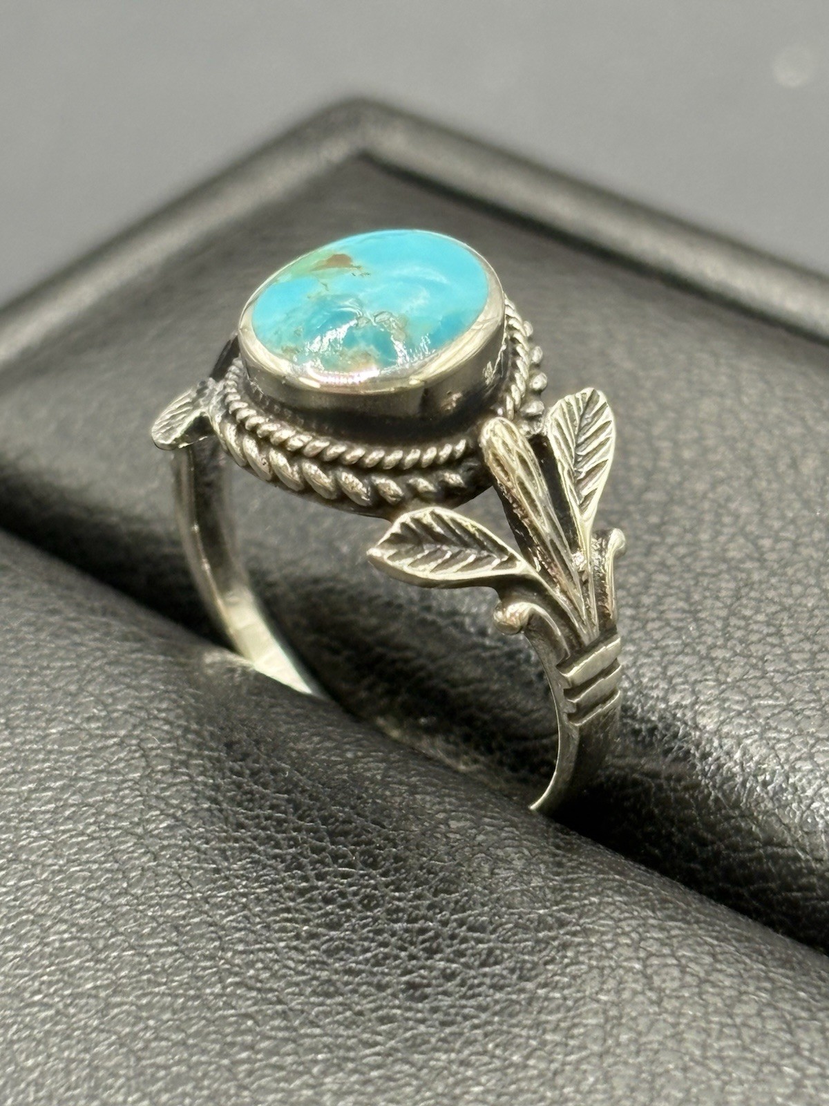 New Condition Sterling Silver Turquoise Plant Botanical Oshank Ring Size 7 E11