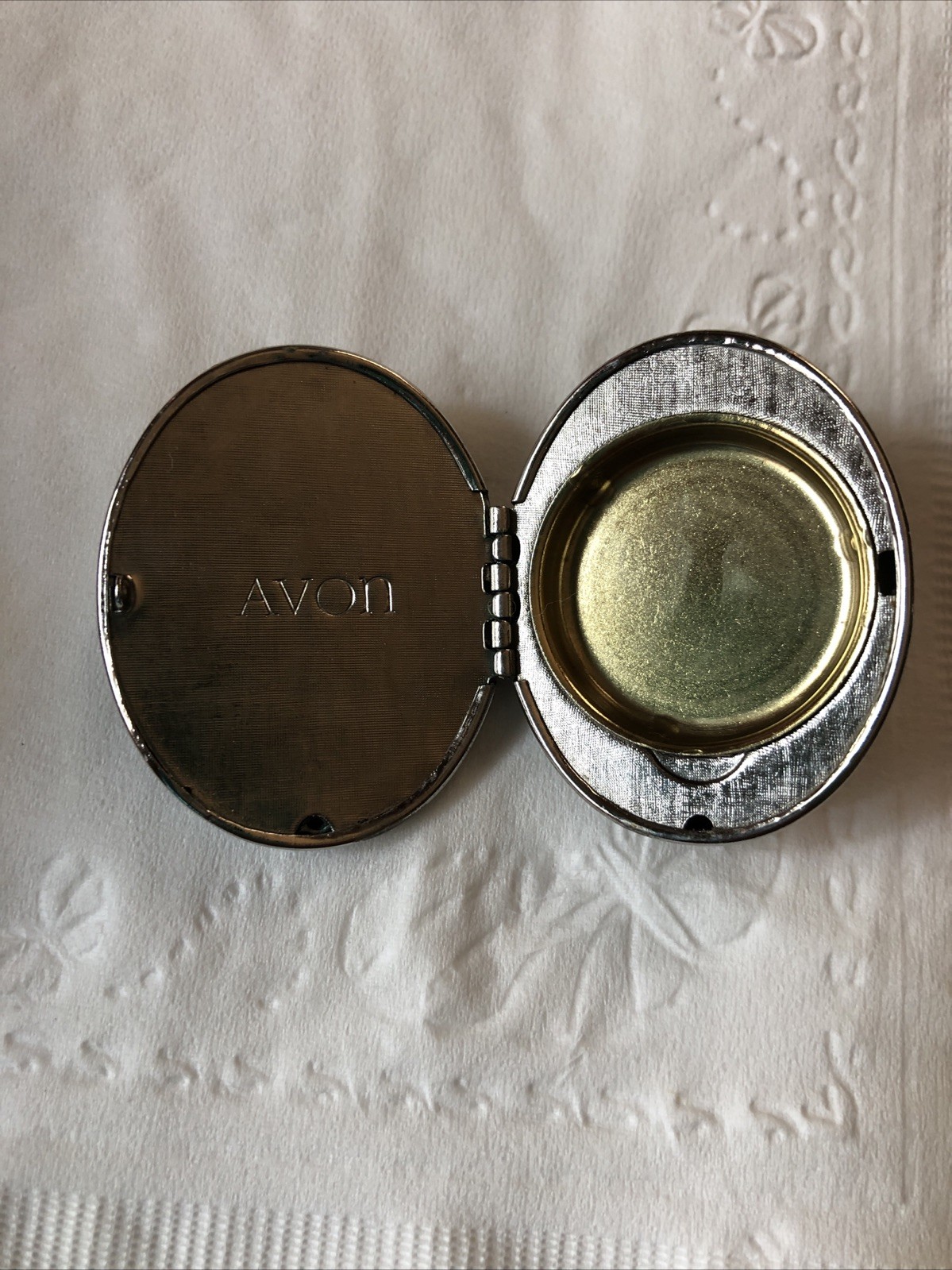 Avon Silver Tone Black Glass Solid Perfume Locket Pendant Brooch Vintage 1960s