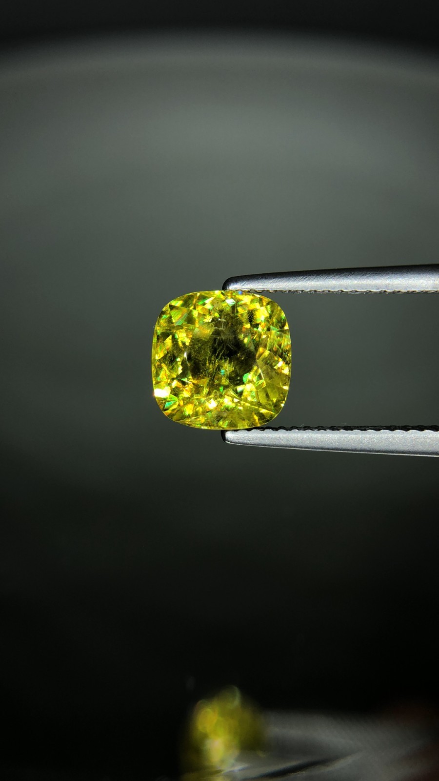 4.47 Ct Natural Faceted Sparkling Fire Sphene, Titanite Loose Gemstone Pakistan