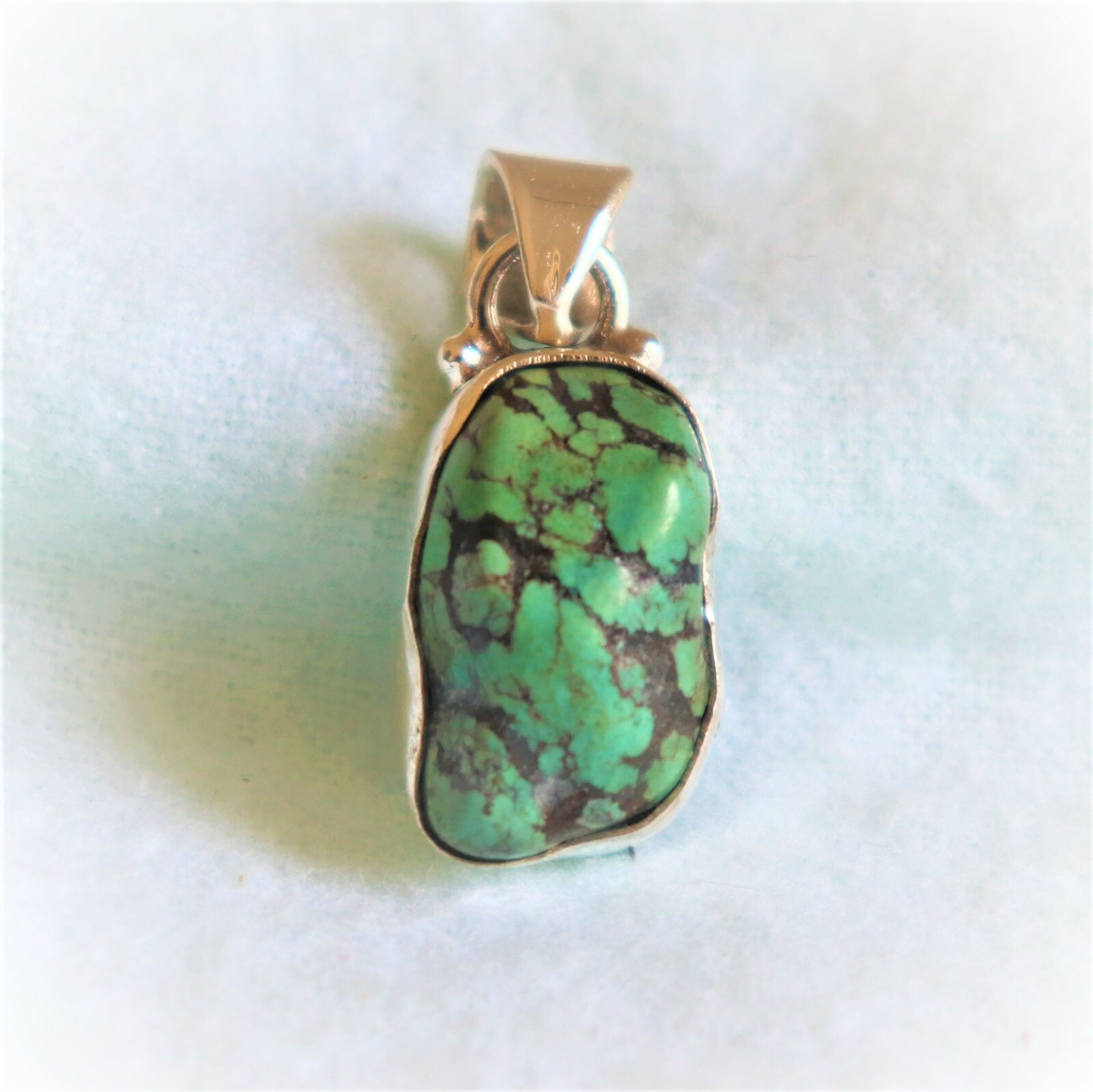 TURQUOISE NATURAL GEMSTONE 925 STERLING SILVER HANDMADE JEWELRY PENDANT 1.2″