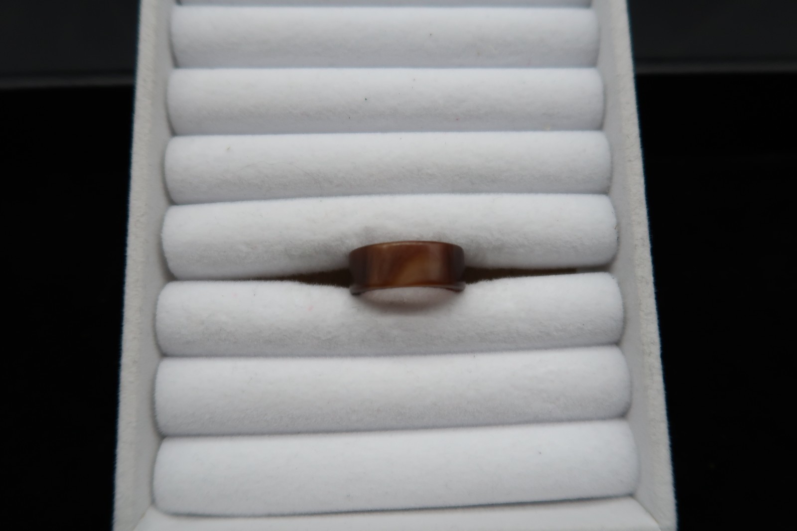 Vtg Brown & Cream Tortoise Shell Ring Lucite Plastic Resin Size 6