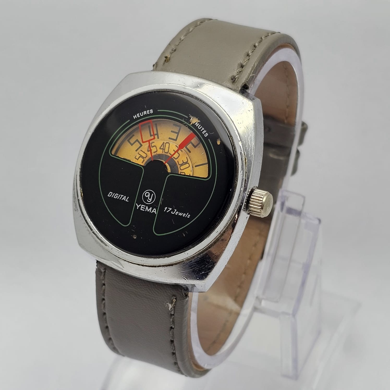 Yema Digital Jump Hour 36801 Manual Winding Vintage Men’s Watch