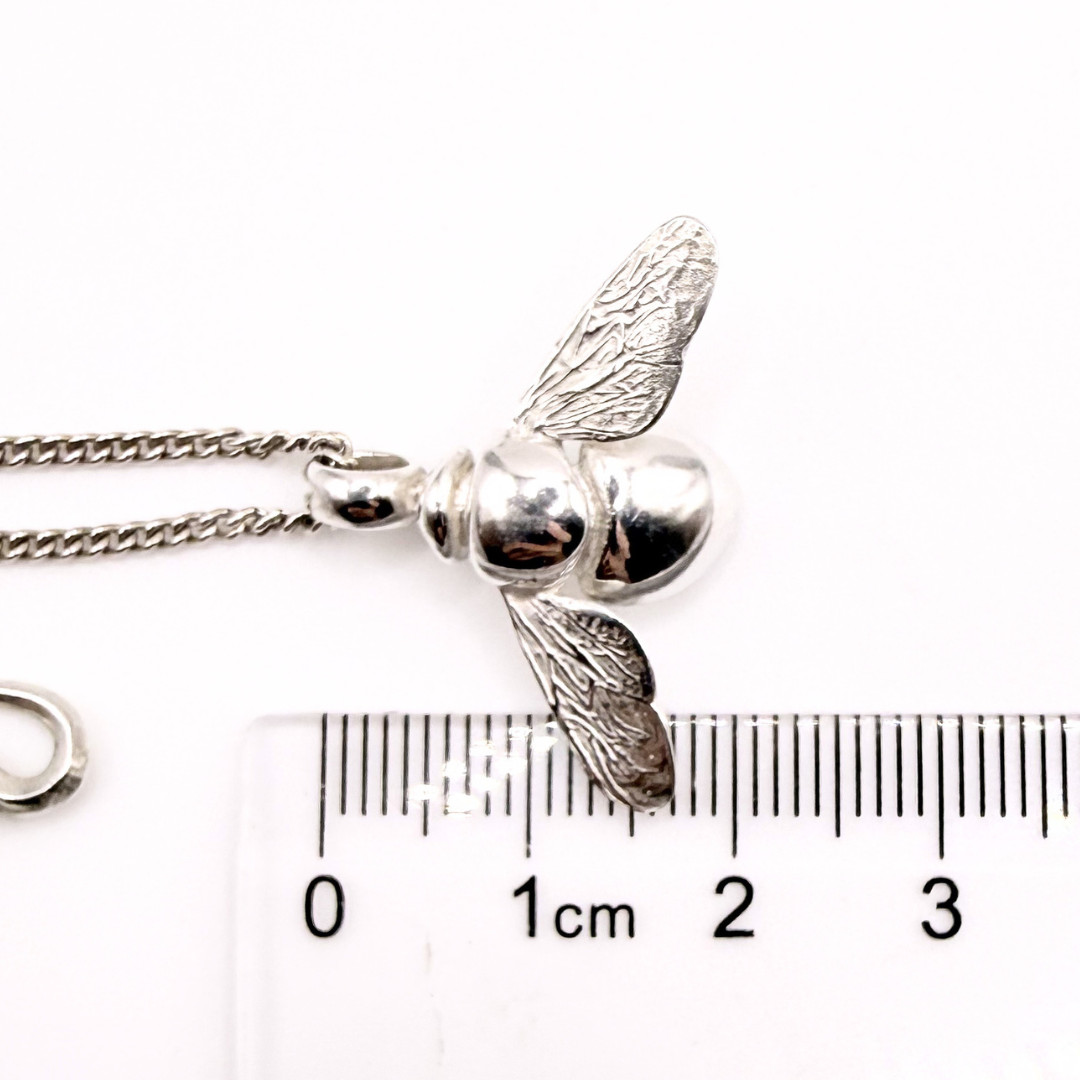 Wright & Teague Sterling Silver Bee Pendant Necklace 46cm