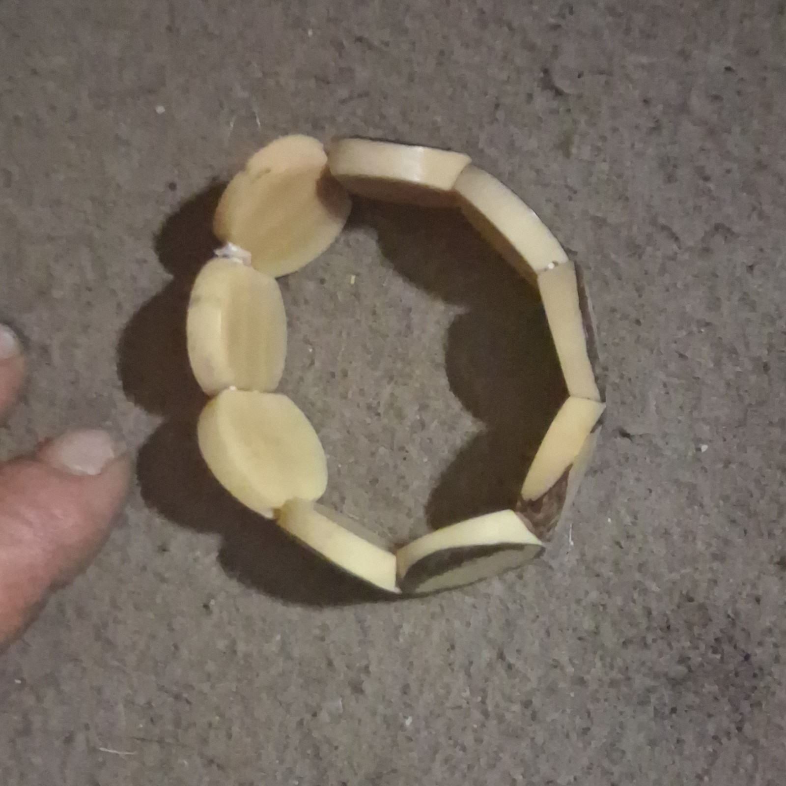 Oval Wood Beaded Ball/Bead Chain Stretch Bracelet Beige No Stone Beaded Style
