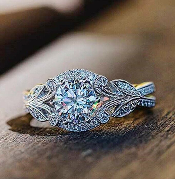 Authentic Vintage Style Engagement Ring Silver Plated 1.95 CT Simulated Diamond