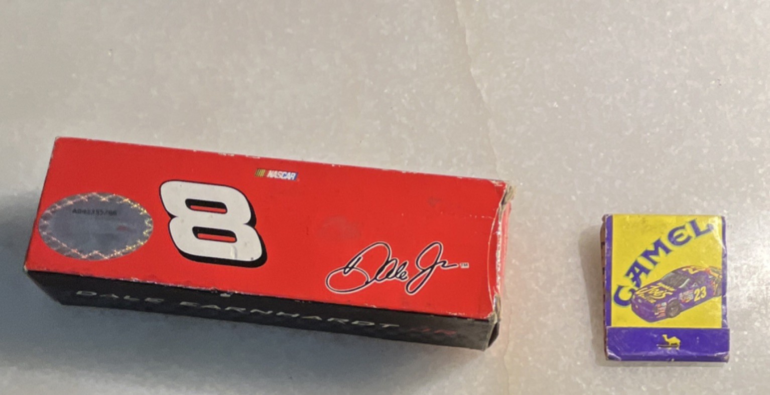 Lot #19 Dale Earnhardt Jr. NASCAR Ladies’ Sparkle Watch Red Leather Band
