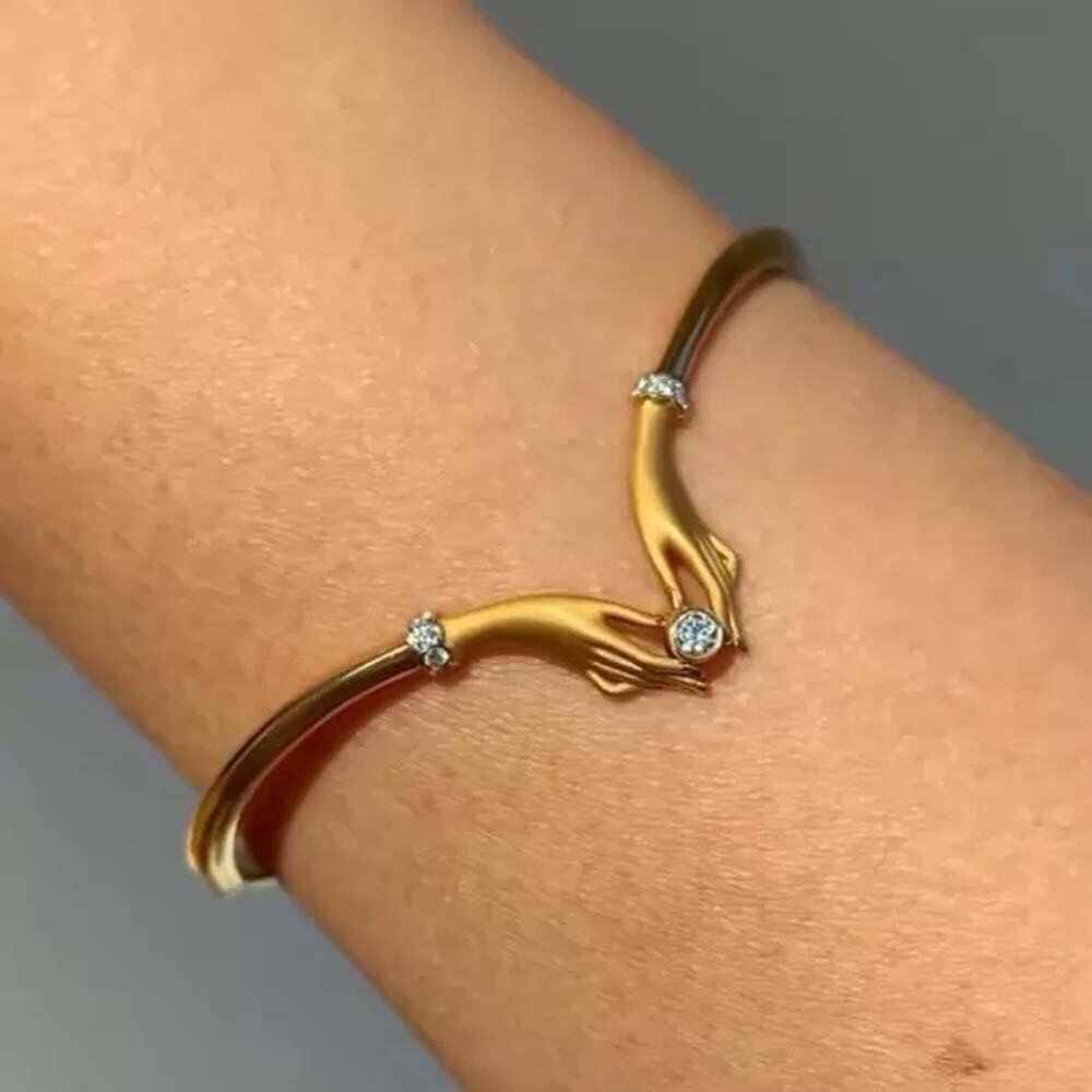 1Ctw Round Cut Moissanite Classic Elegance Women Bangle 14K Yellow Gold Plated