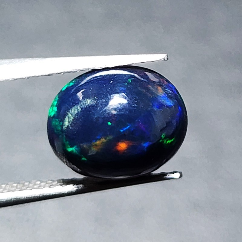Natural Welo Black Opal Ethiopia Oval Cabochon AAA Green Fire Gem 1.45Ct Ring