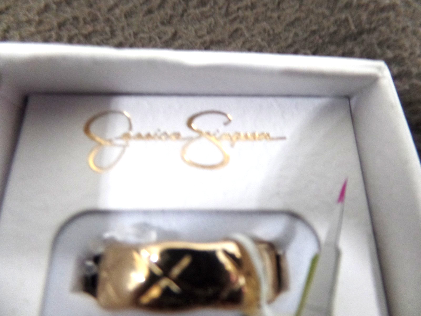 JESSICA SIMPSON, 3 GOLD TONE RINGS, SIZES 7, 8 & 9, BRAND NEW IN BOX