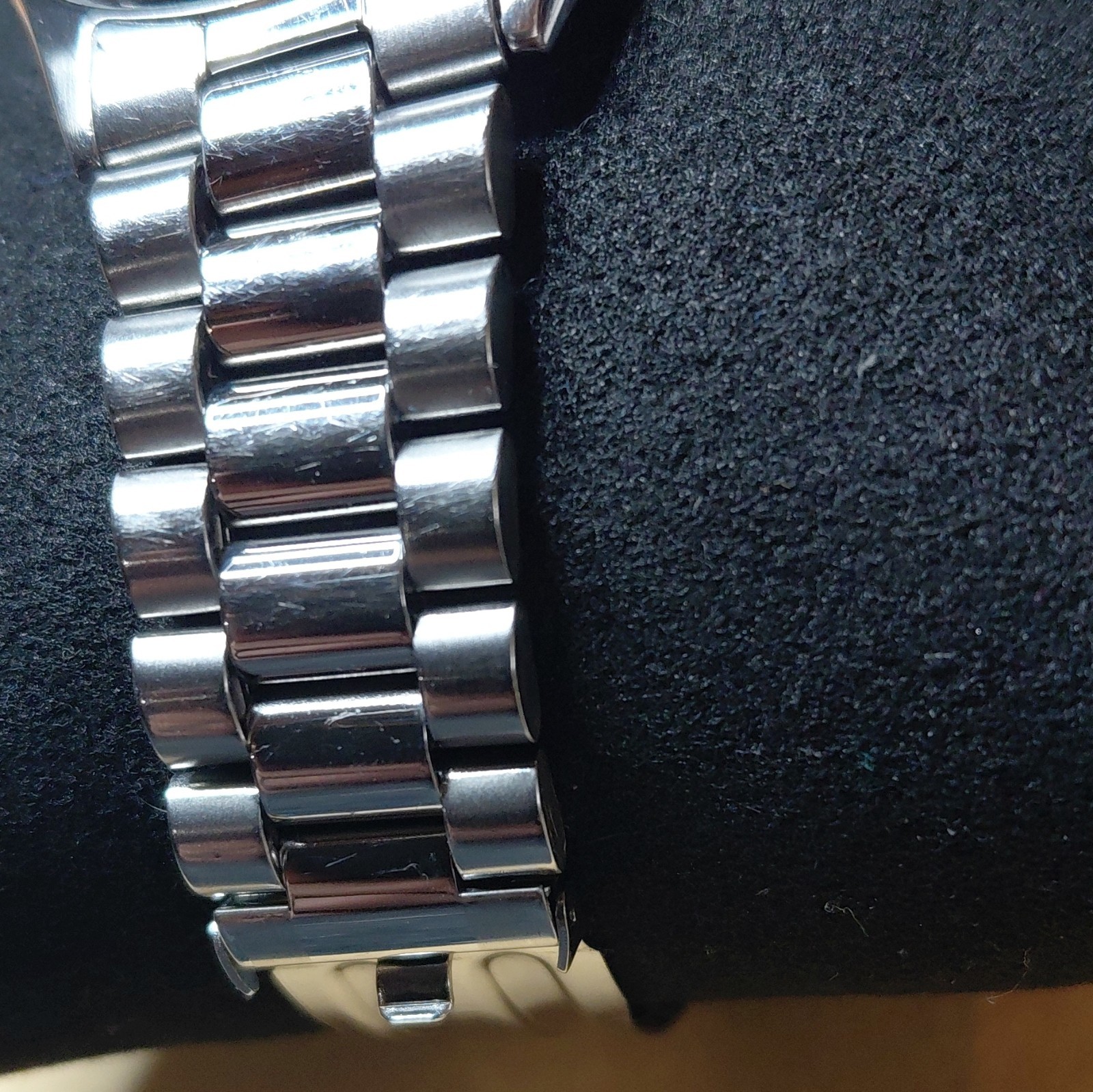 Citizen Quartz Analog Men’s Watch, Railroad, Day/Date, White Dial, SS Bracelet