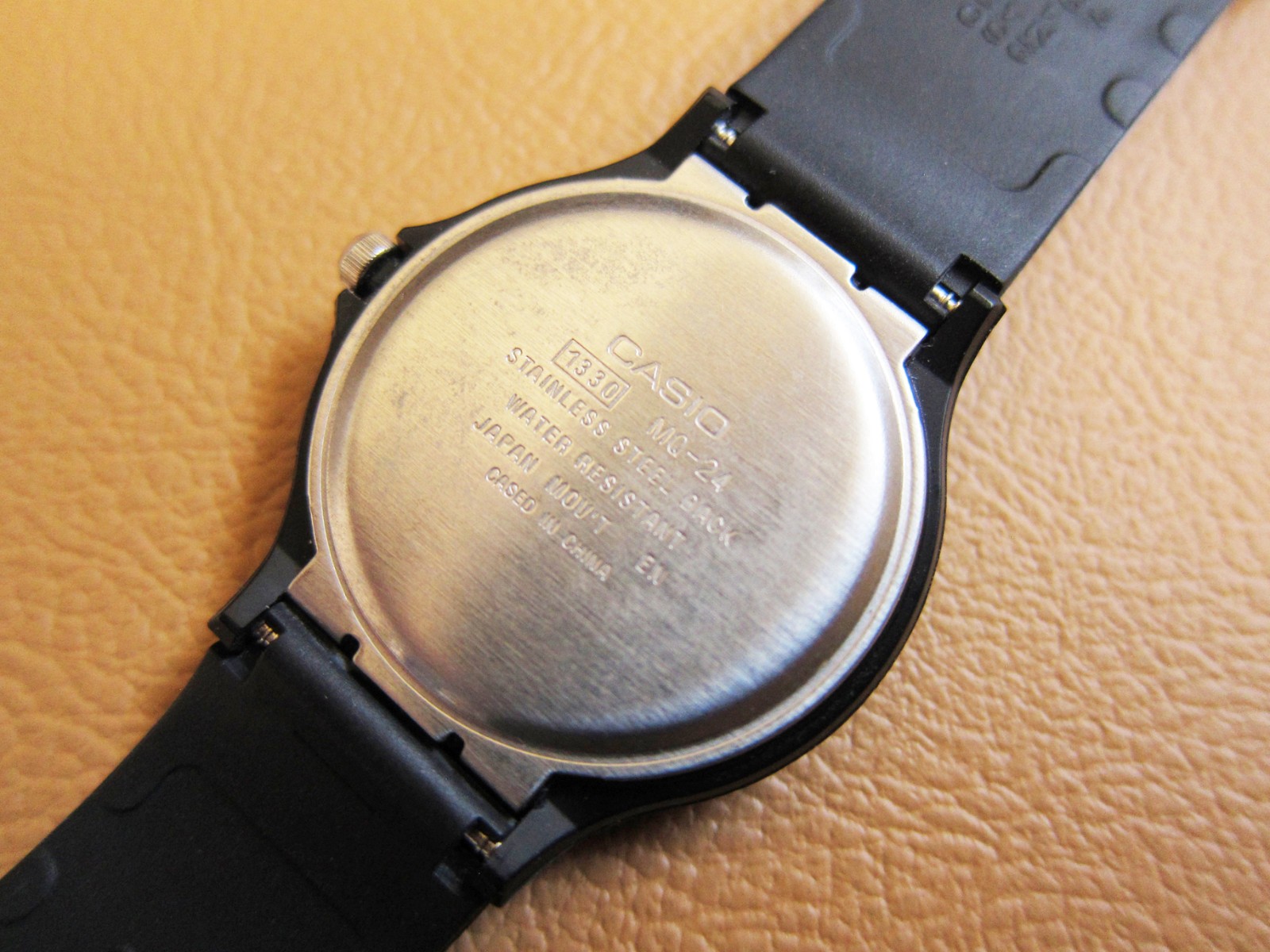 CASIO MQ-24 Unisex Quartz Watch w/ White Dial & Arabic Numerals