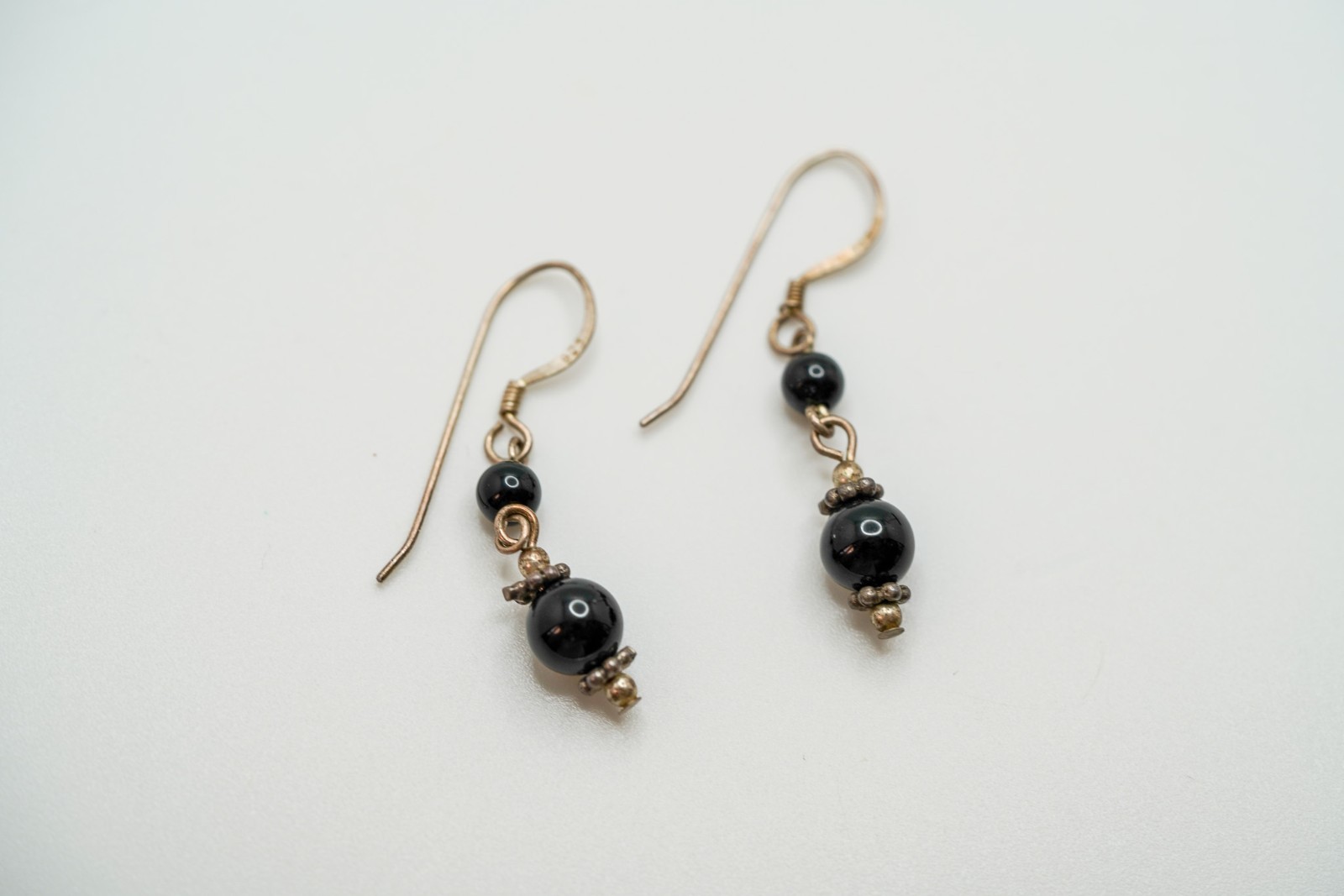 Vintage Sterling Silver Black Bead Earrings 3.6cm EB3