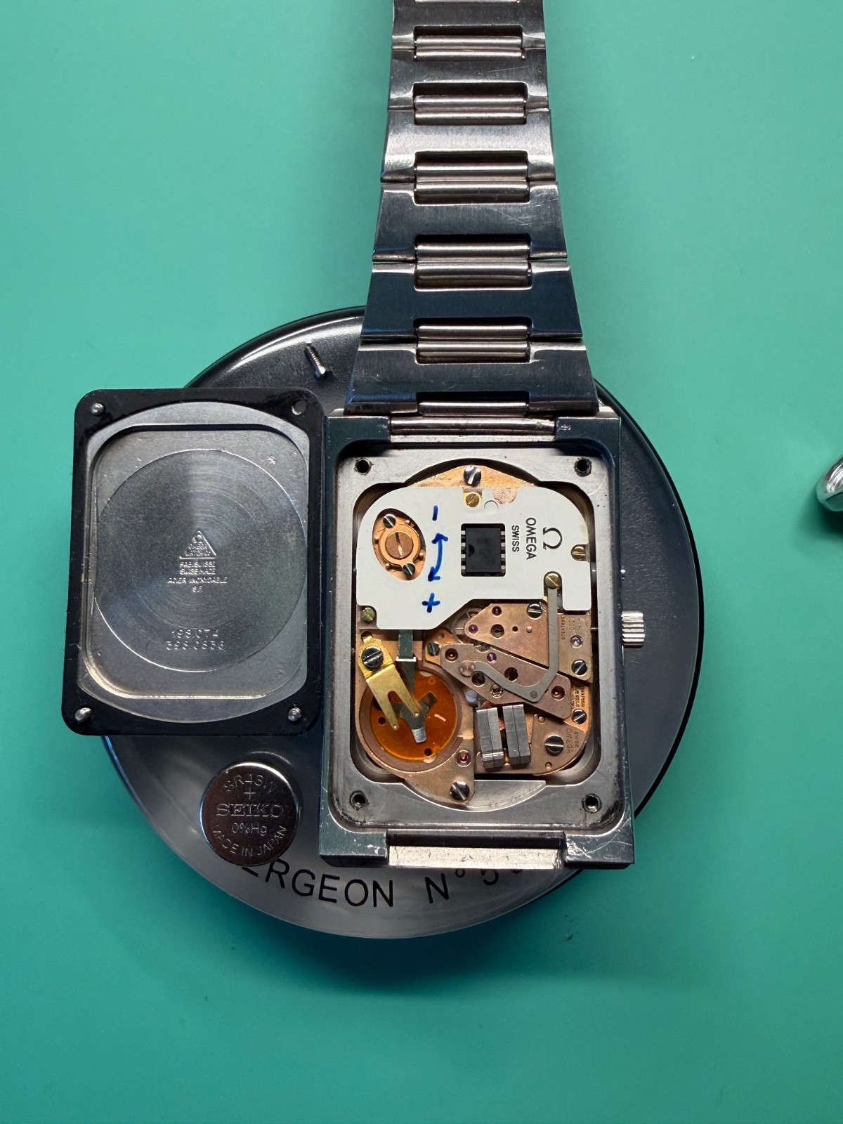 Omega Constellation Megaquartz f2.4 Cal 1510