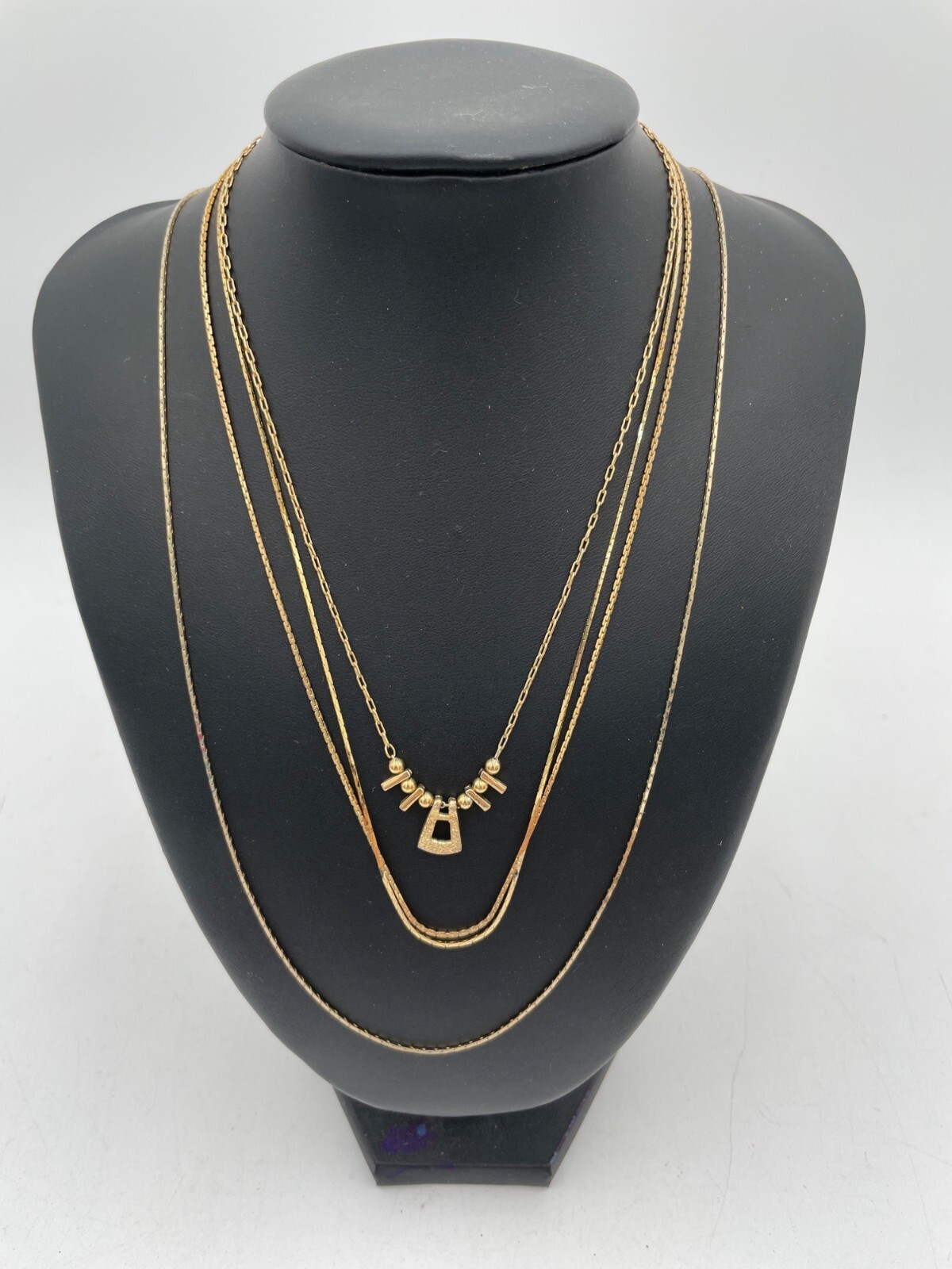Layered Faux Gold Necklaces 4 Chains & Mini Pendant Design