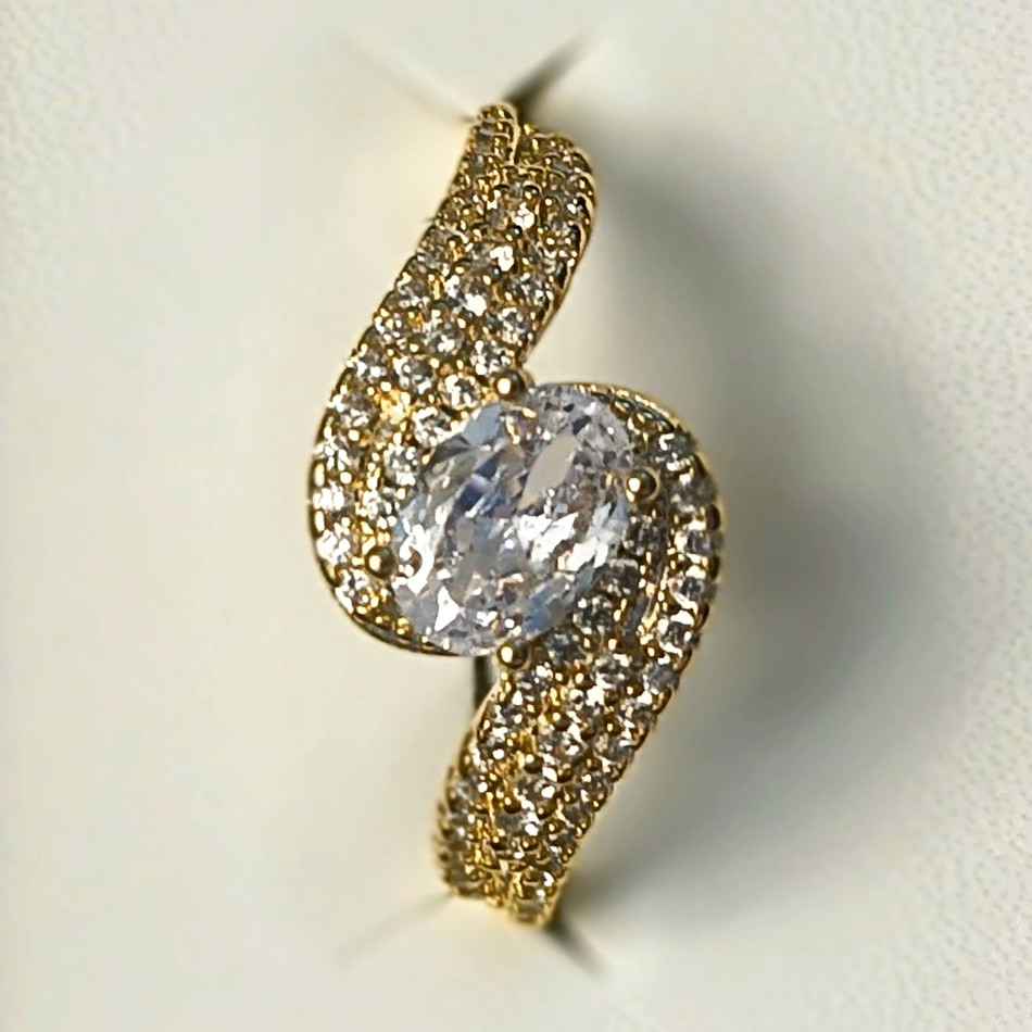 Gold Tone Oval White Cubic Zirconia Pavé Bypass Split Shank Ring Size 7