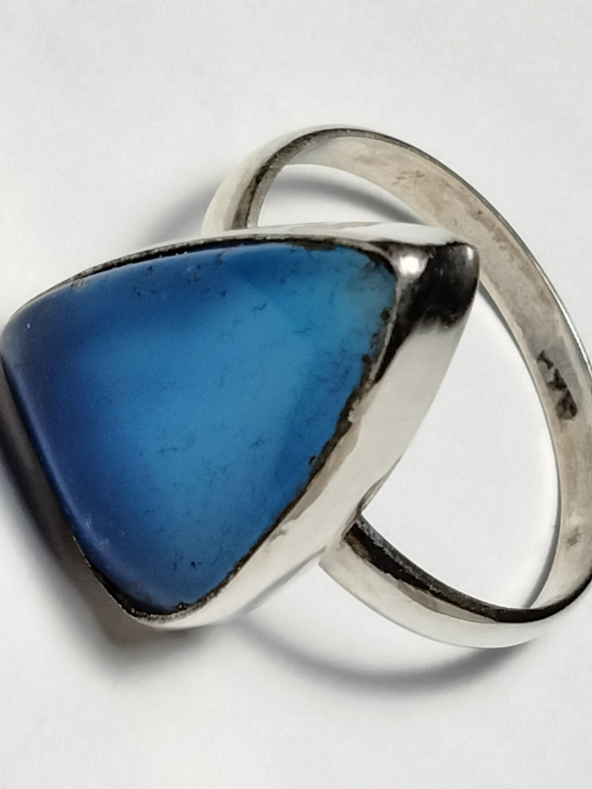 LUSCIOUS SEA BLUE CHALCEDONY IN STERLING SILVER.925 RING SIZE 8.75-9.0!