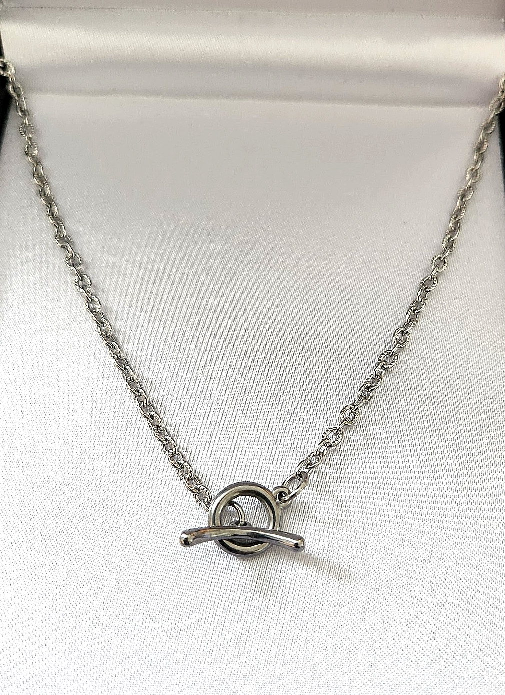 Fine Stainless Steel T Bar Toggle Embossed Cable Chain Necklace 2.85MM 16″ – 24″