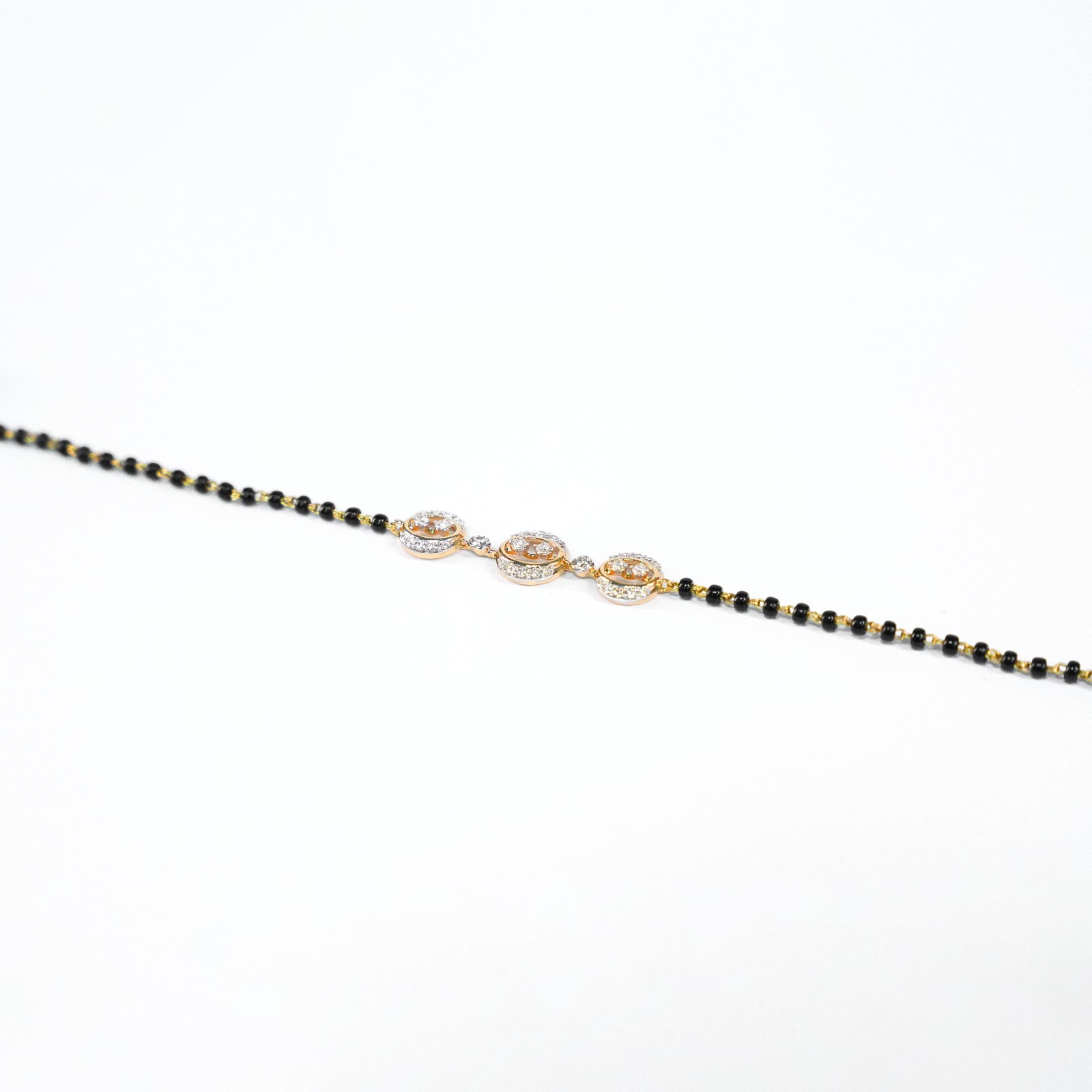 18 KARAT MANGALSUTRA BRACELET | NATURAL DIAMOND | IGI CERTIFIED | YELLOW GOLD