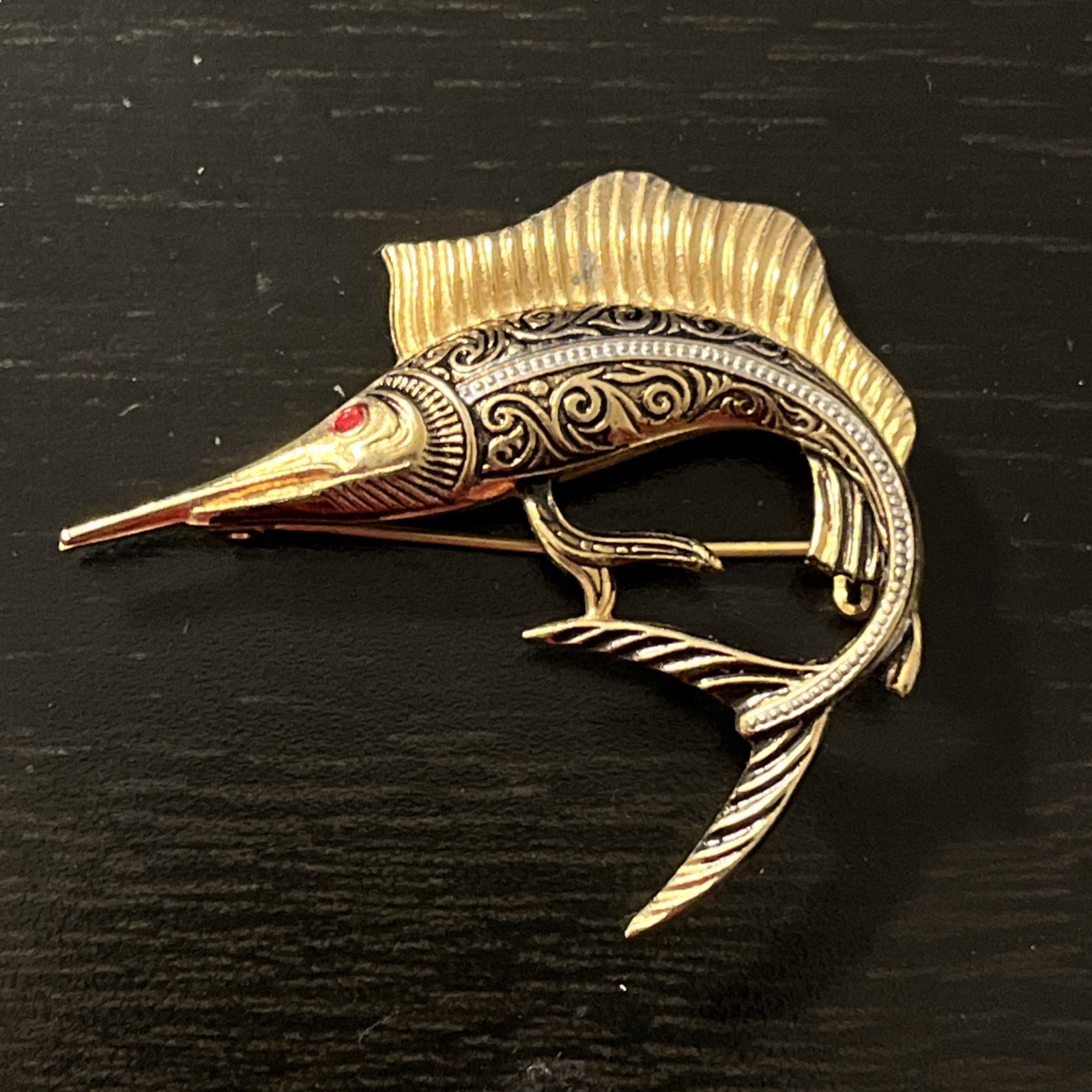 Damascene SWORDFISH Vintage Spanish Pin Brooch Gold Tone Black Enamel Spain