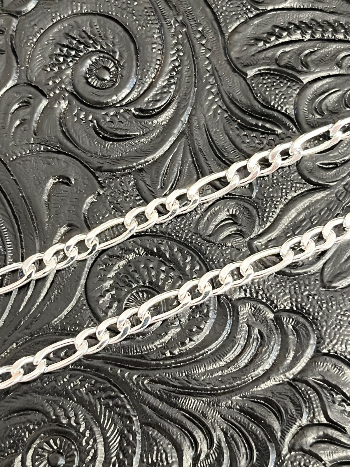 Super Nice 925 Silver Plated Figaro Chain Necklace 4mm 22″ Fast Free Shipping