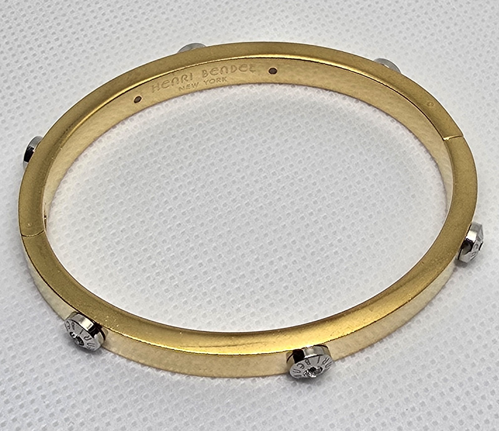 HENRI BENDEL New York Gold Tone Crystal Screw Hinged Bangle Bracelet Signed