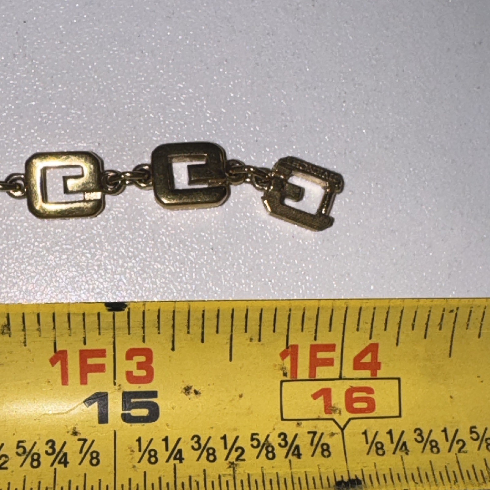 Givenchy Signed Gold Tone Link Chain Necklace 16in Box Clasp